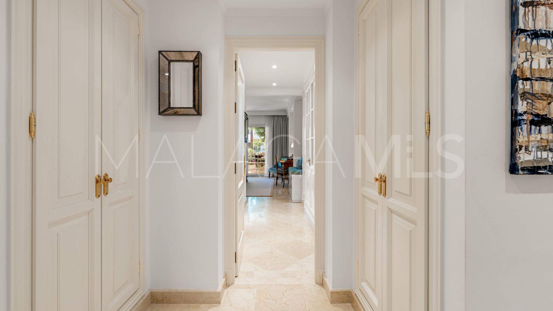 Apartamento with 3 bedrooms a la venta in Las Alamandas