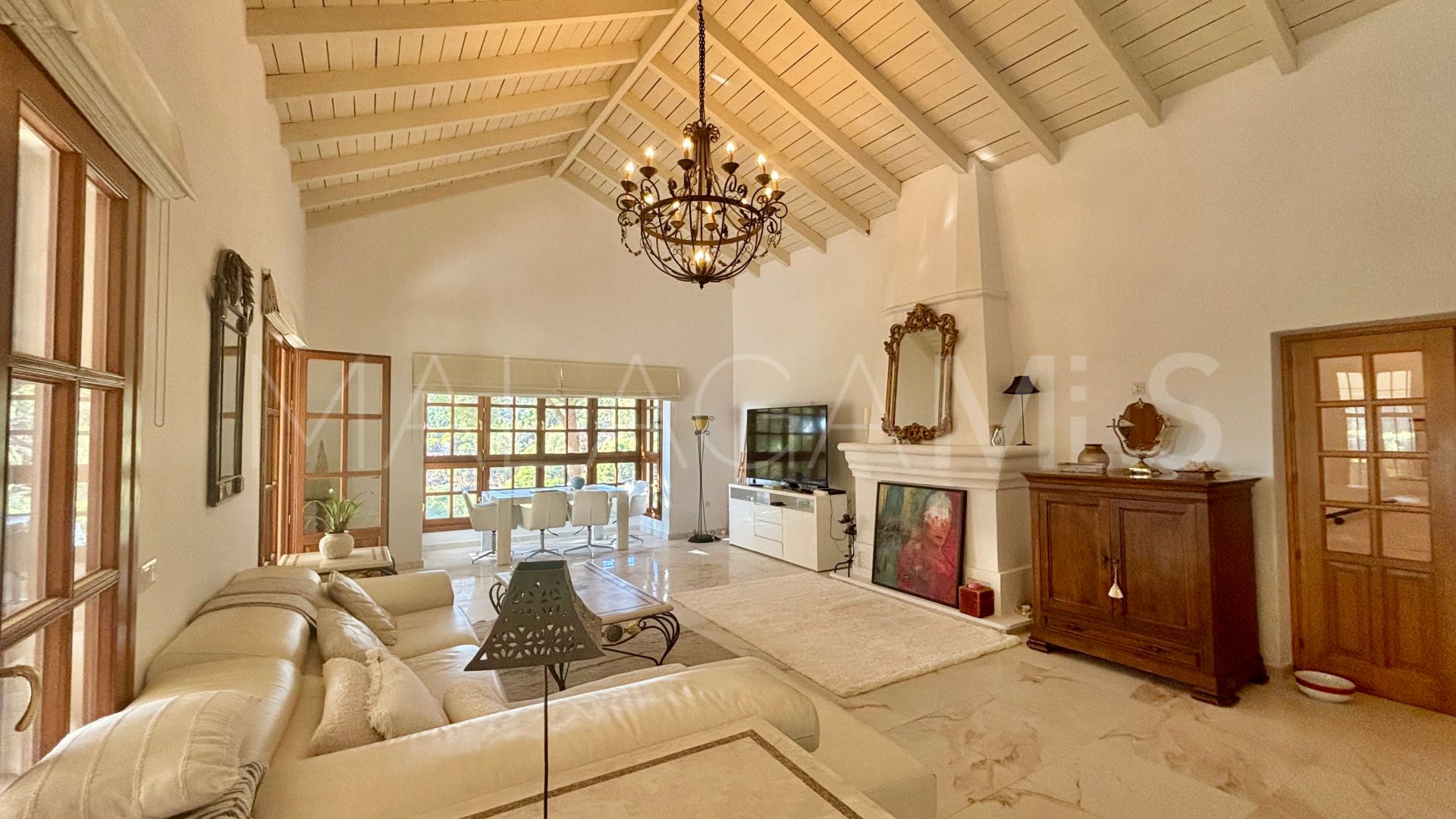 Villa for sale in El Madroñal