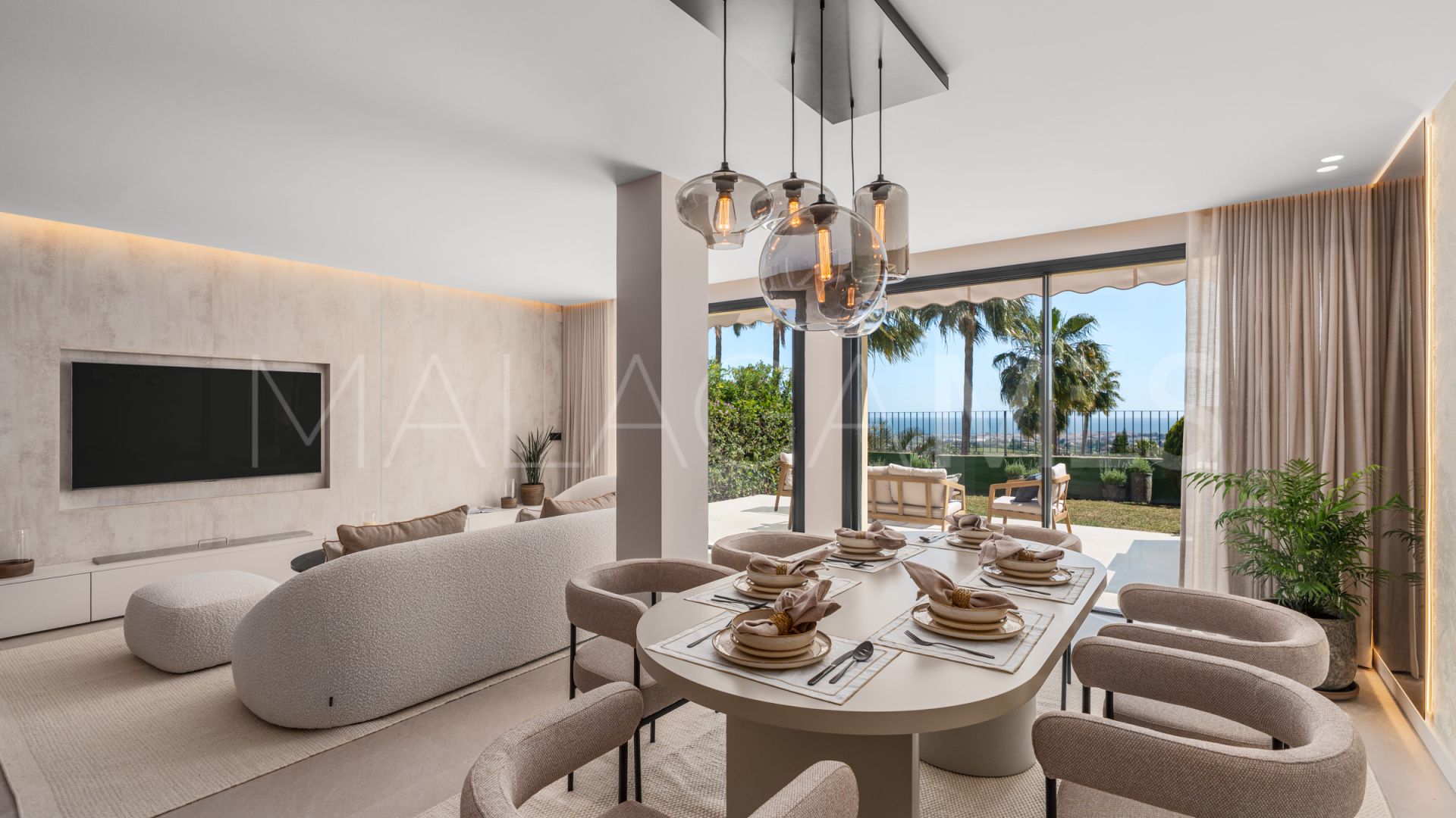 For sale town house in La Quinta Hills with 3 bedrooms