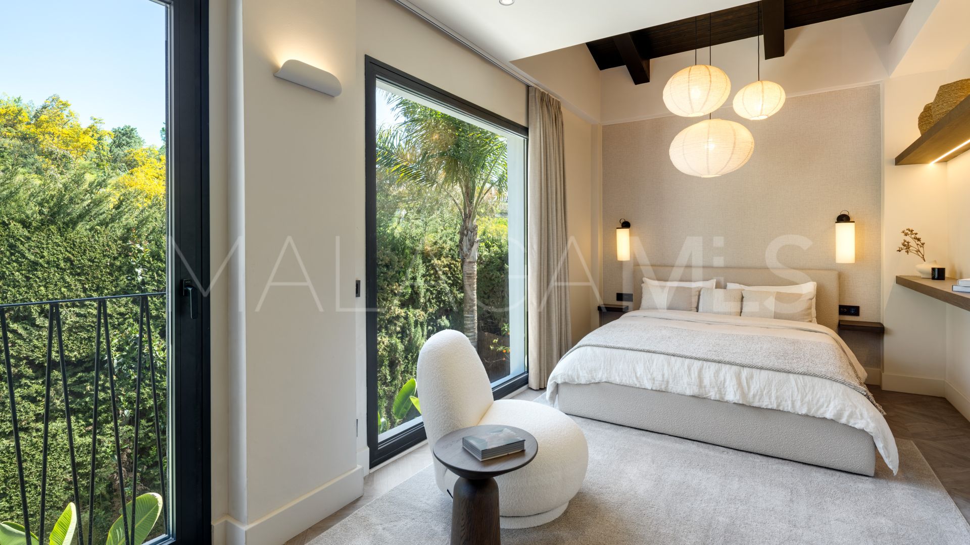 Nueva Andalucia, villa for sale with 5 bedrooms