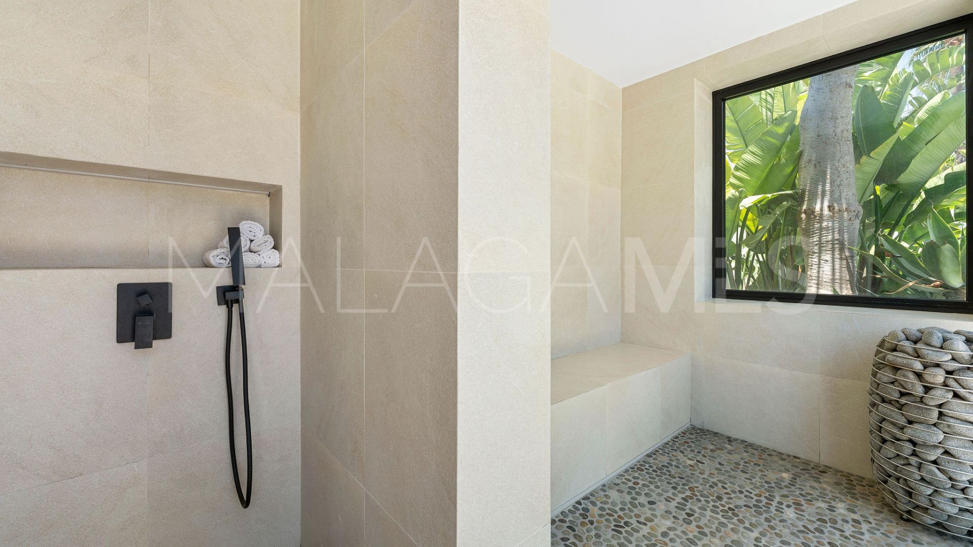 Villa for sale in Bel Air