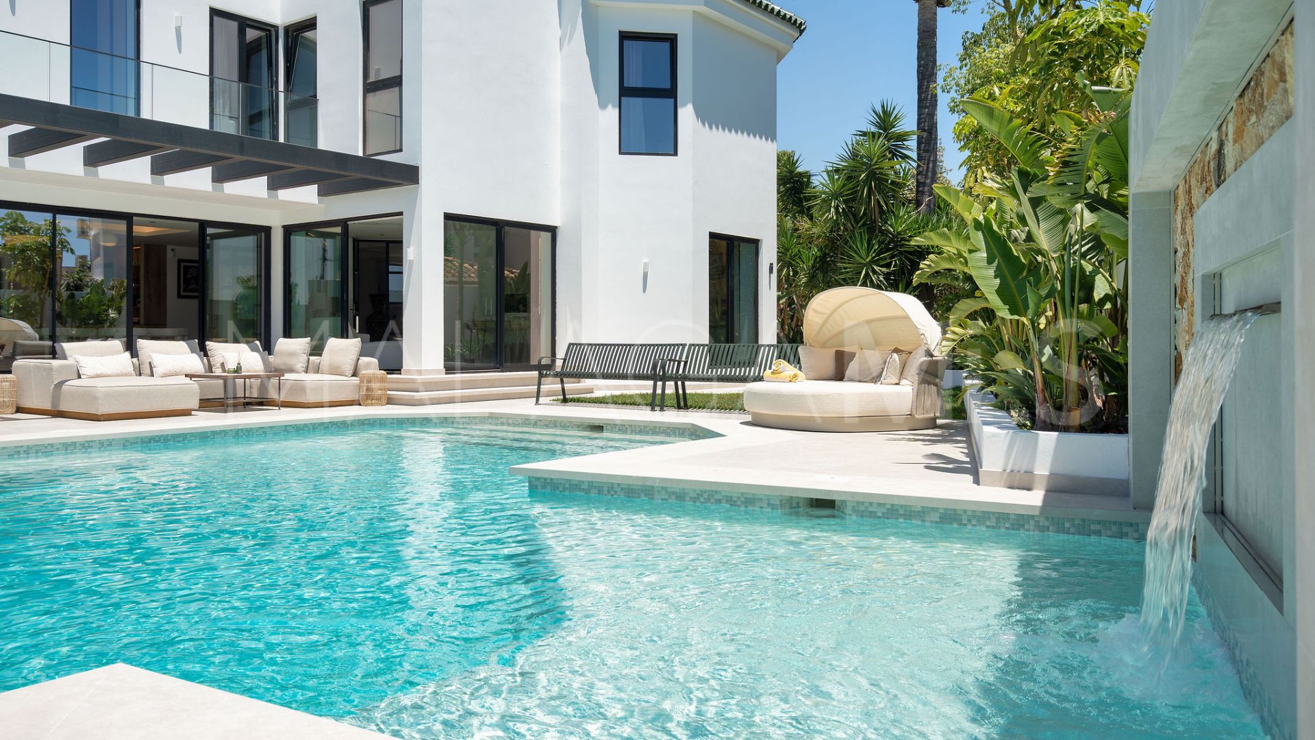 Villa for sale in Bel Air