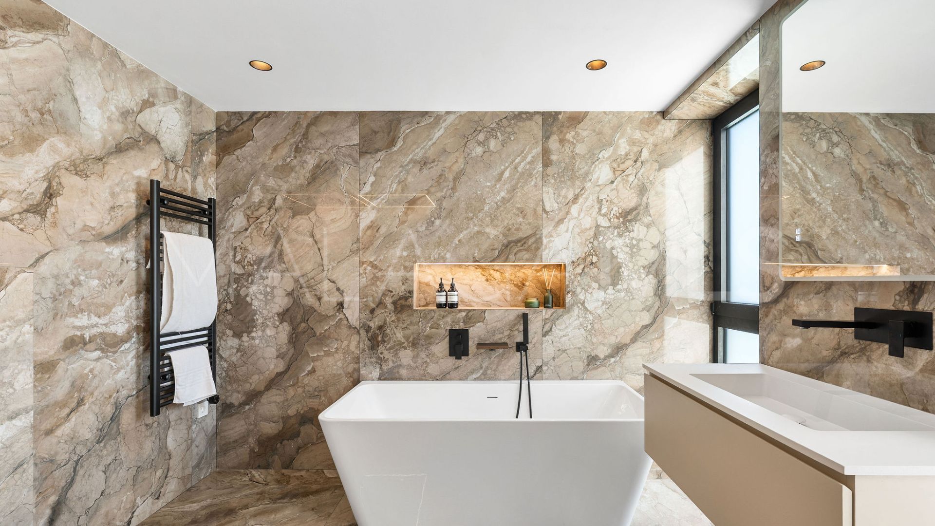 Villa for sale in Bel Air