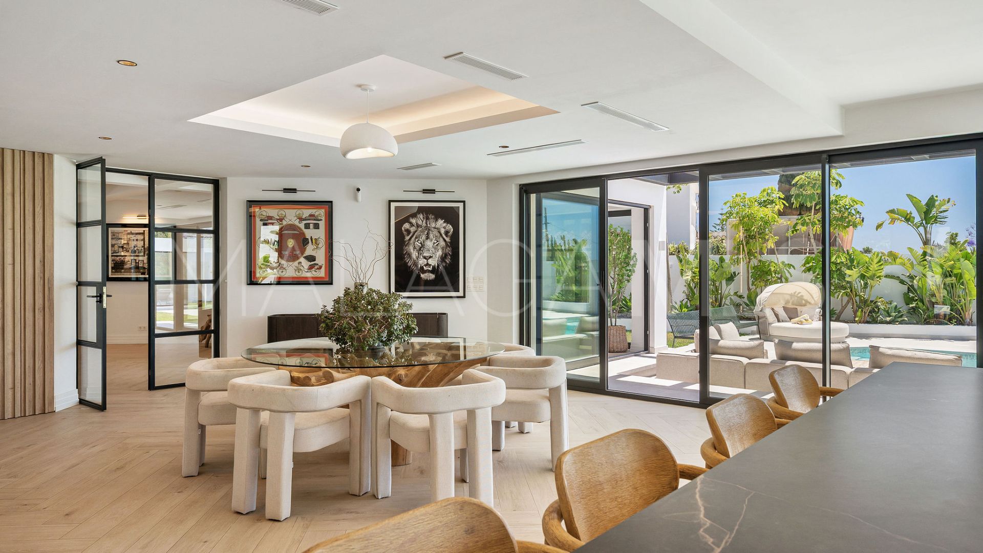 Villa for sale in Bel Air