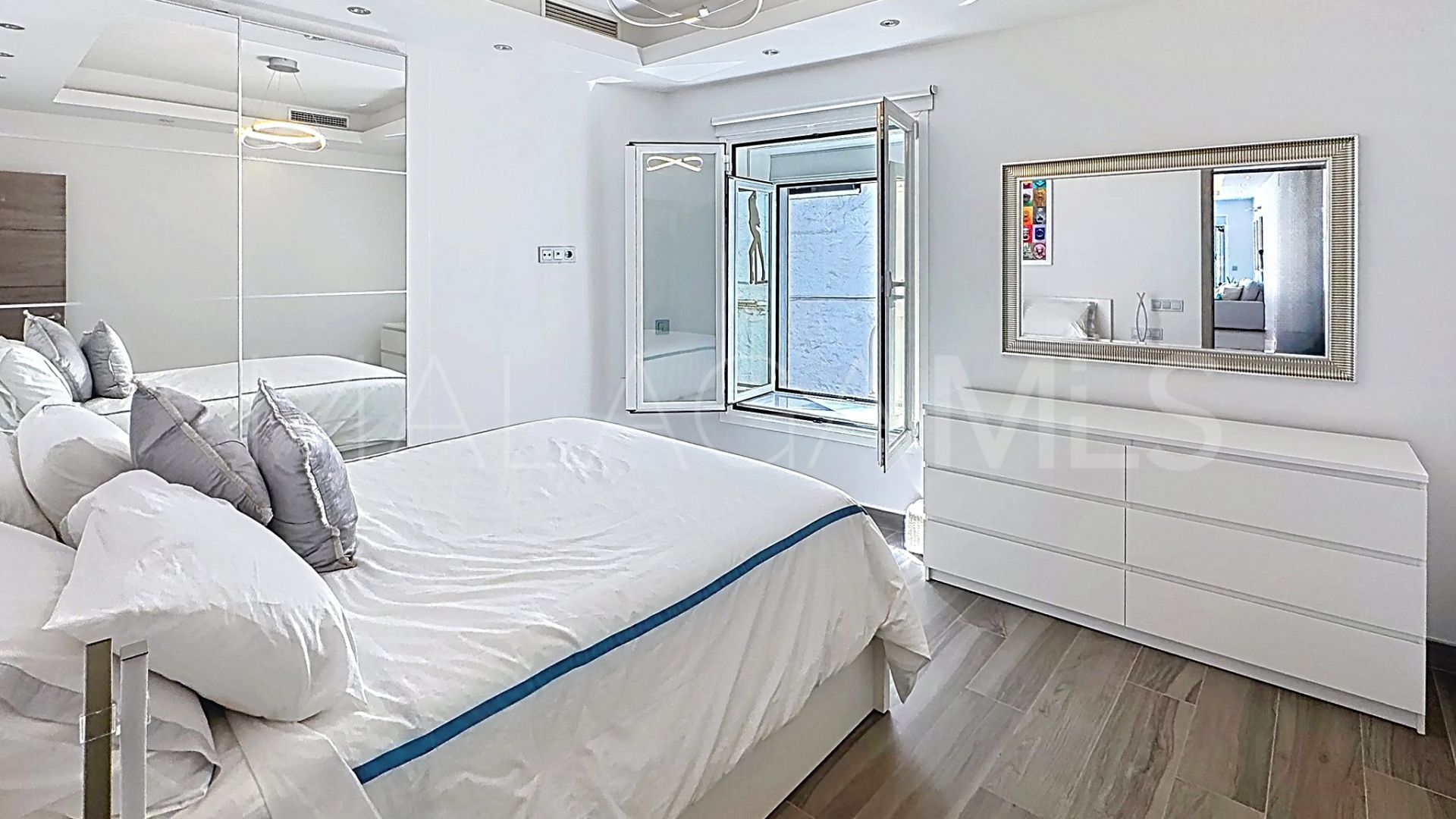 Appartement for sale in Marbella - Puerto Banus