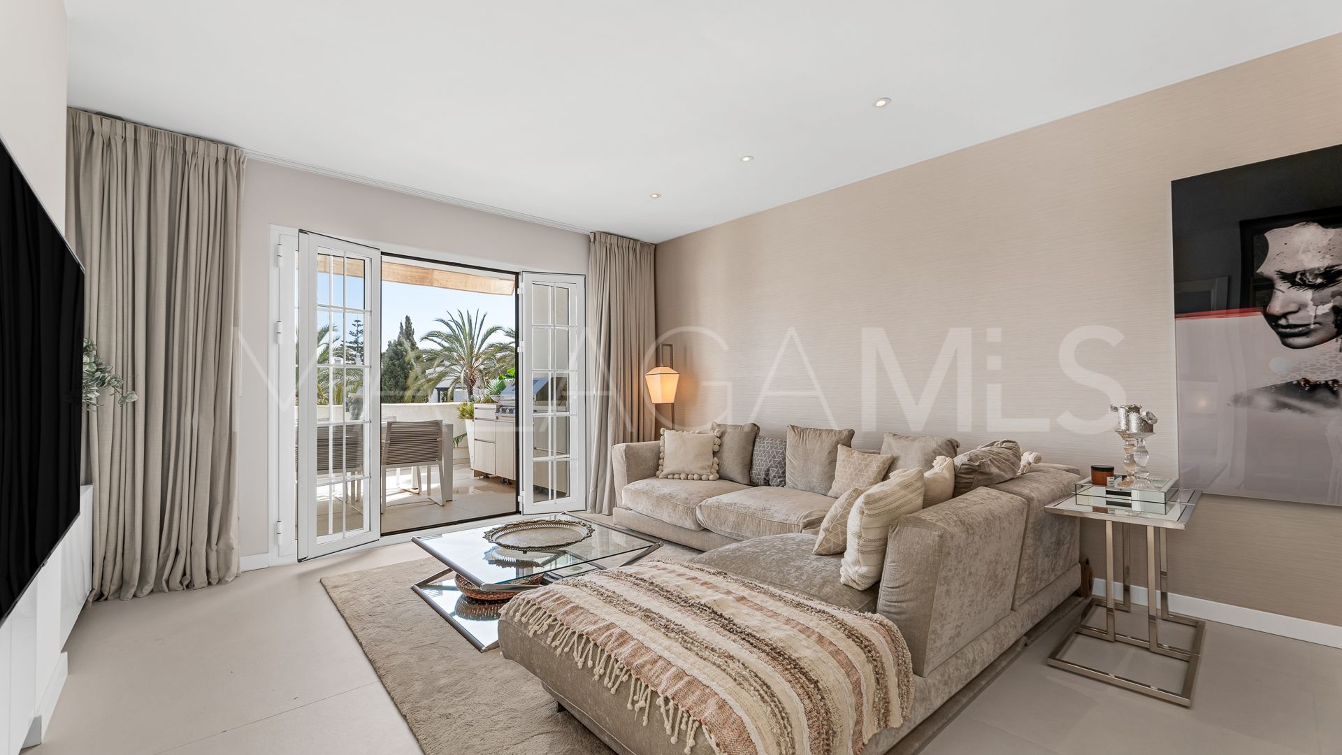Lägenhet for sale in Puente Romano II