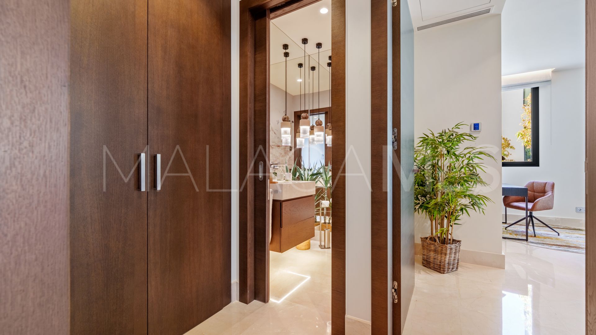 For sale apartment with 4 bedrooms in Reserva de Sierra Blanca