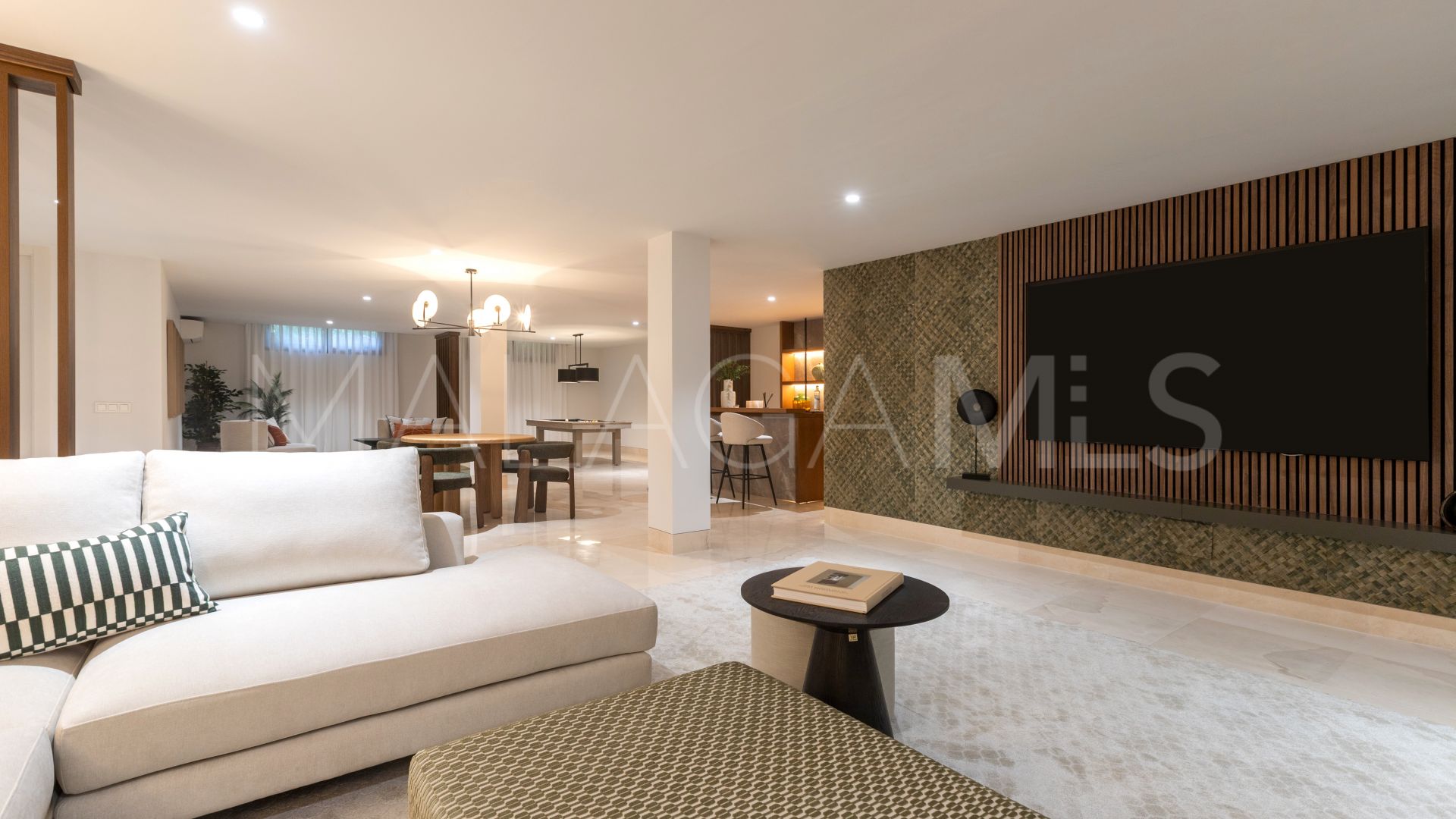 Villa for sale in Lomas del Virrey