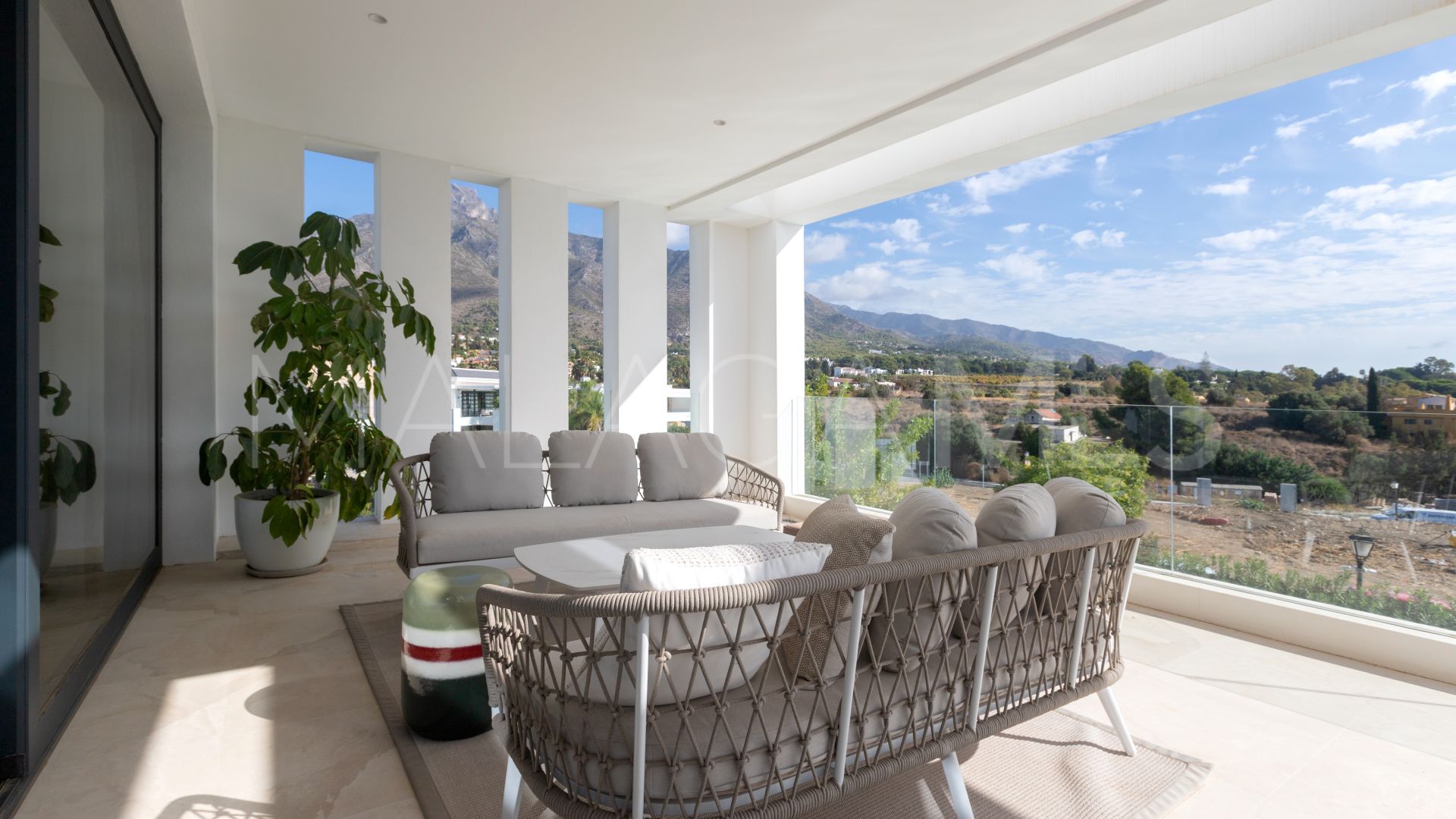 Villa for sale in Lomas del Virrey