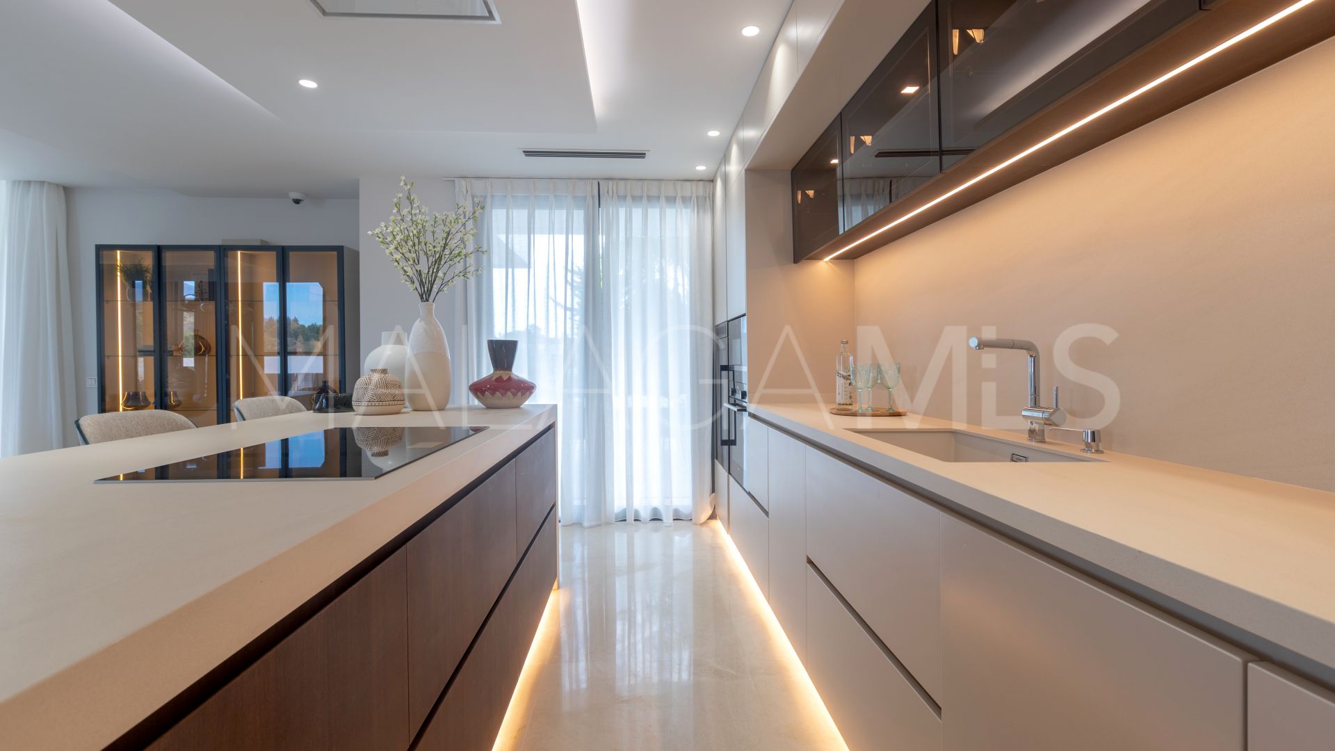 Villa for sale in Lomas del Virrey