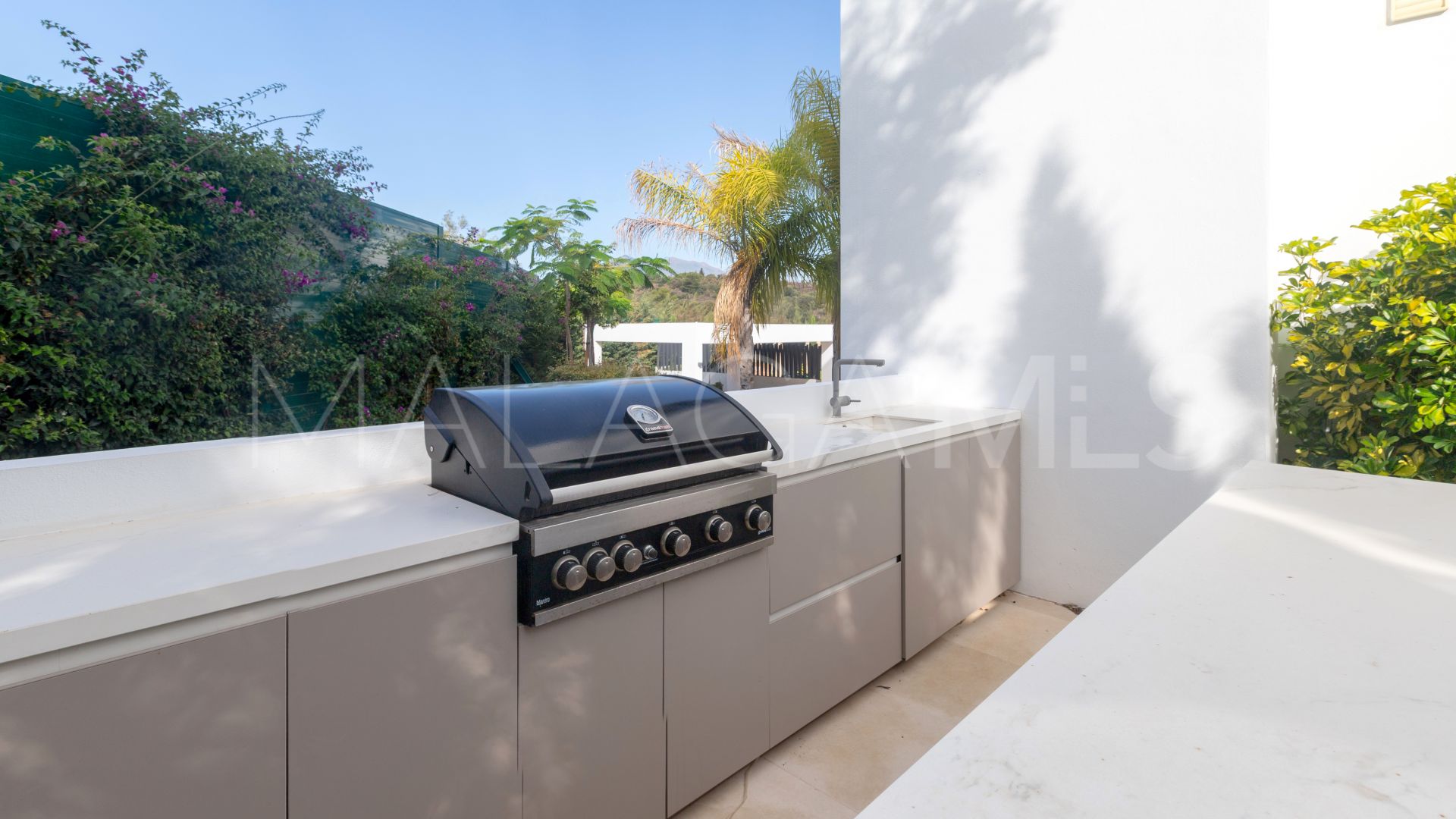 Villa for sale in Lomas del Virrey
