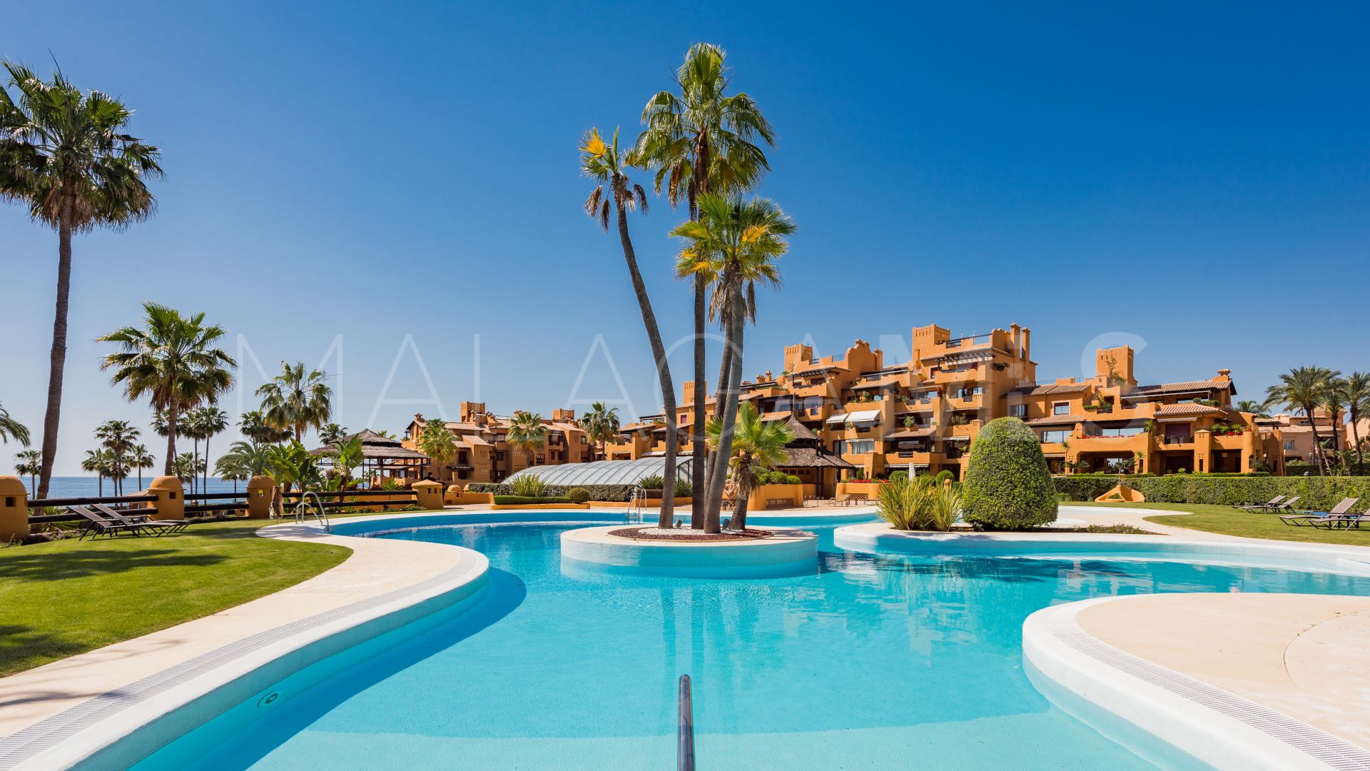 Los Granados del Mar, apartamento planta baja for sale de 4 bedrooms
