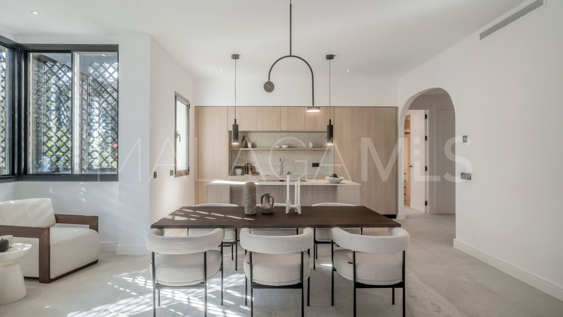 Ground floor apartment with 3 bedrooms for sale in Altos Reales