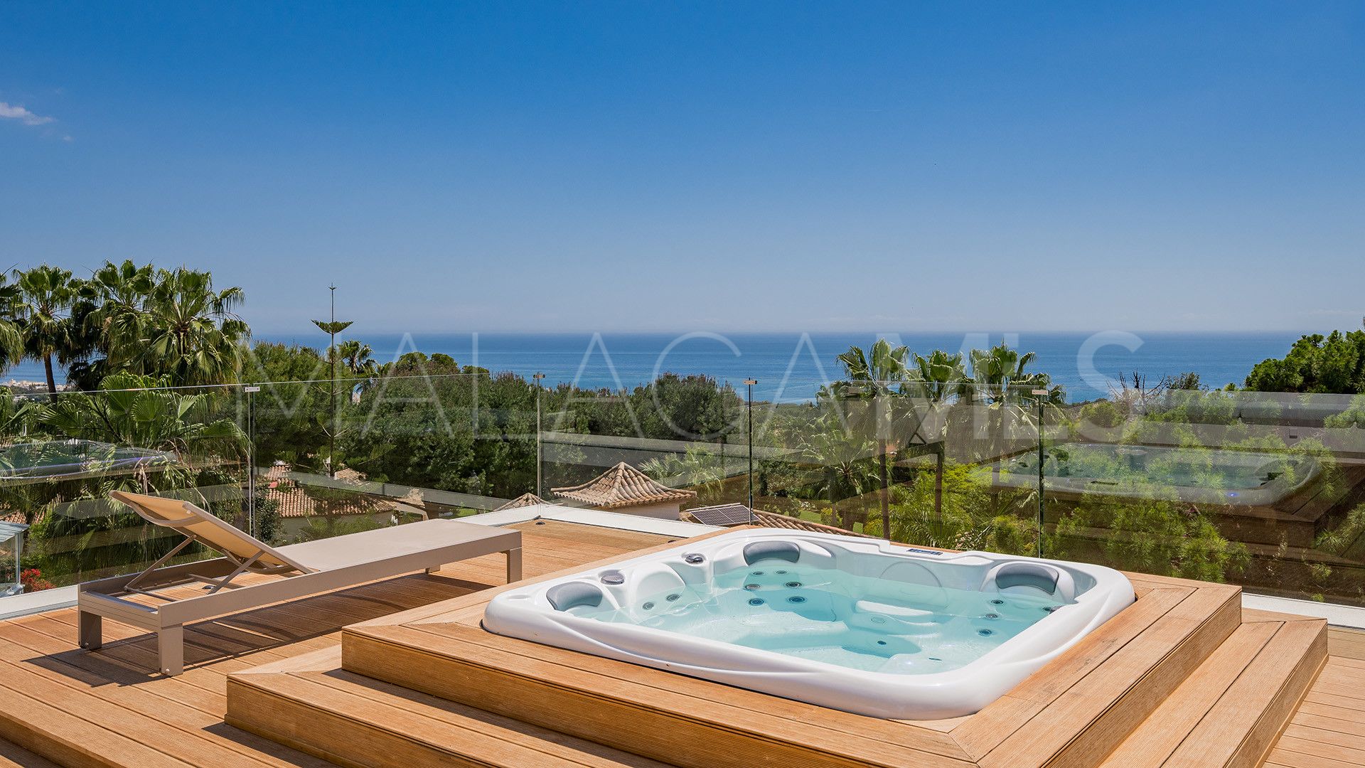 Buy villa in Sierra Blanca