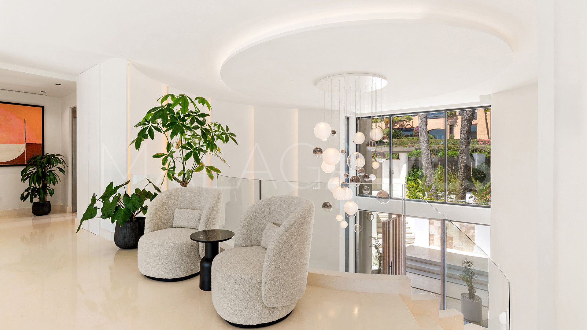 Buy villa in Sierra Blanca