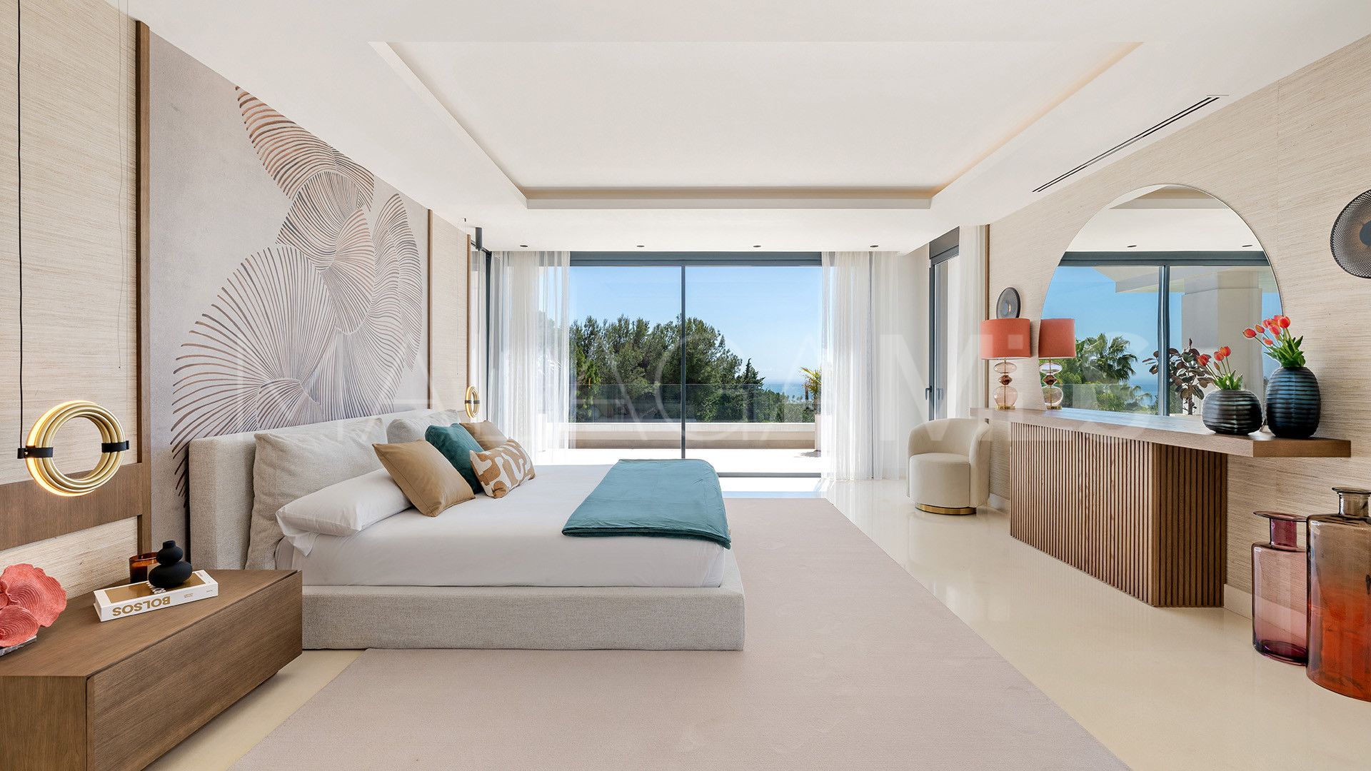 Buy villa in Sierra Blanca