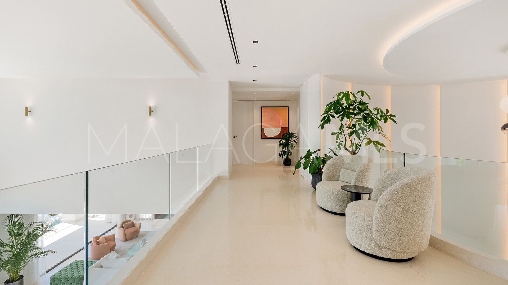Buy villa in Sierra Blanca