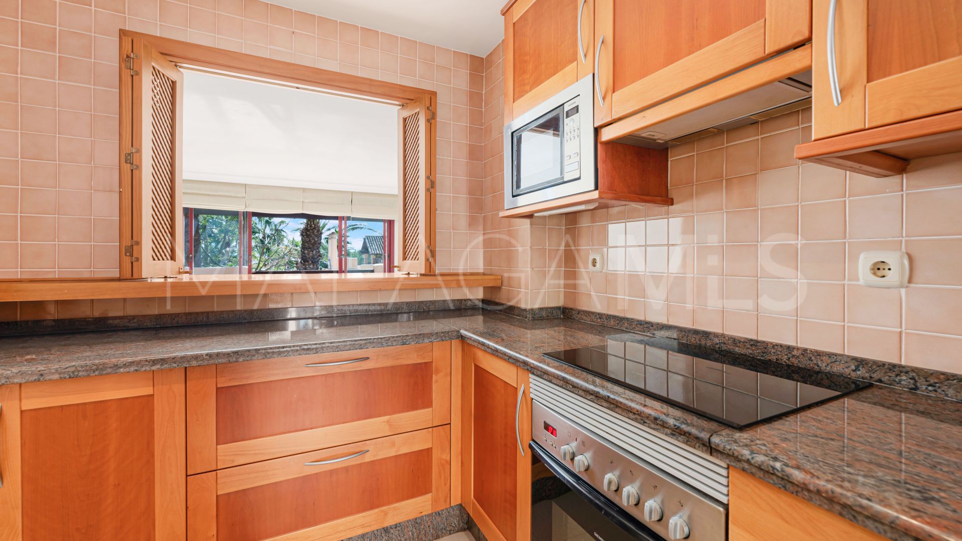 San Pedro de Alcantara 3 bedrooms apartment for sale