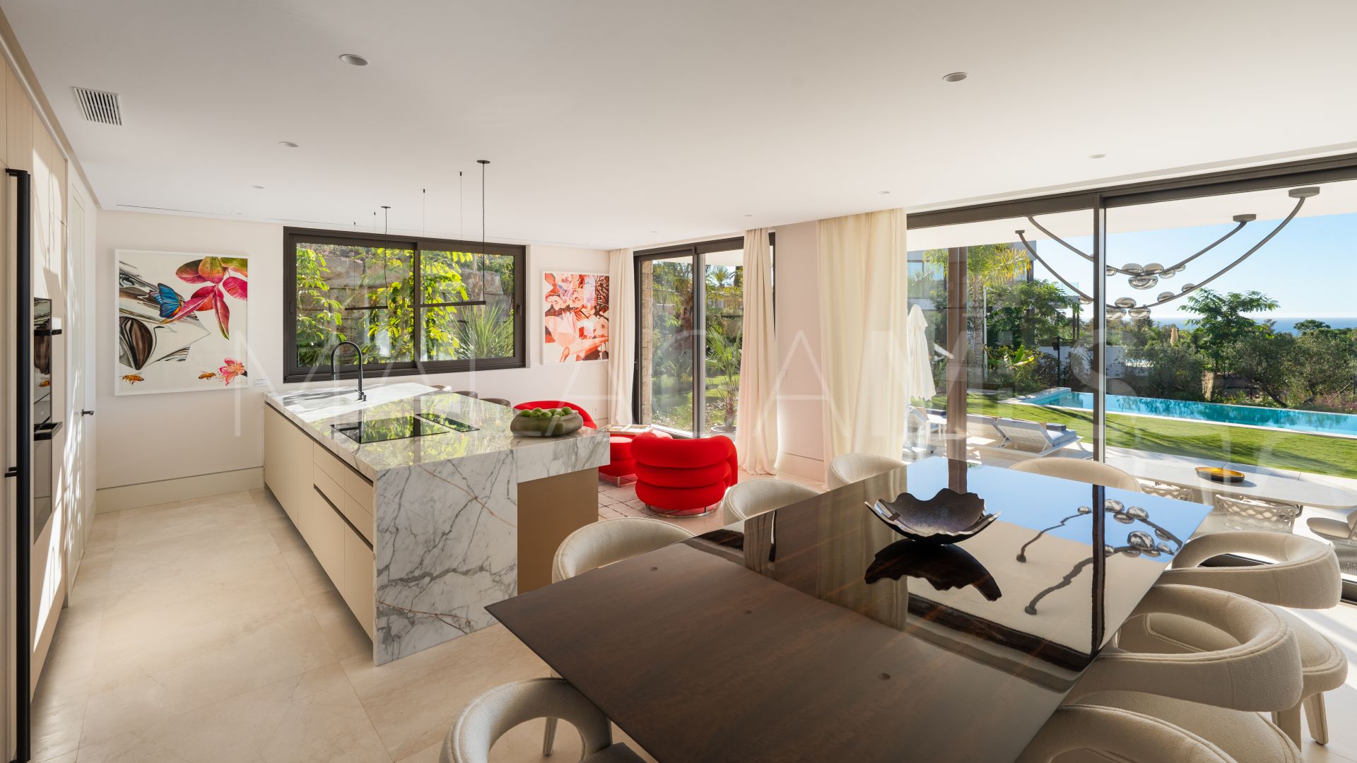 For sale 5 bedrooms villa in Marbella Hill Club