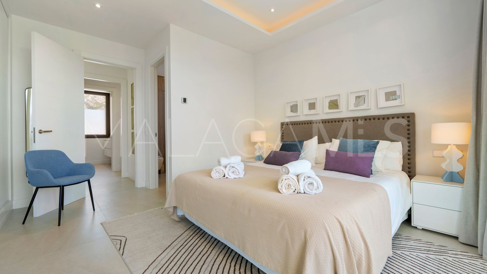 6 bedrooms villa in Altos de Puente Romano for sale