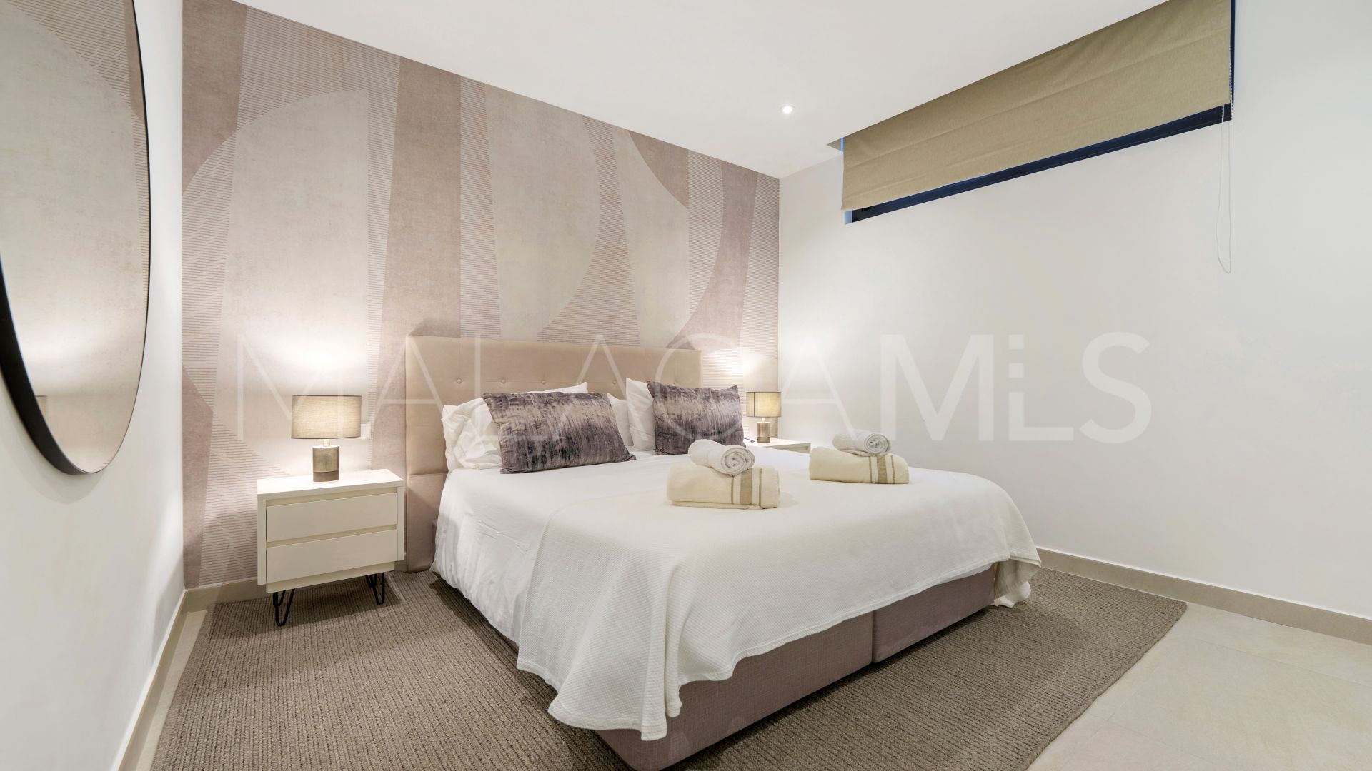 6 bedrooms villa in Altos de Puente Romano for sale