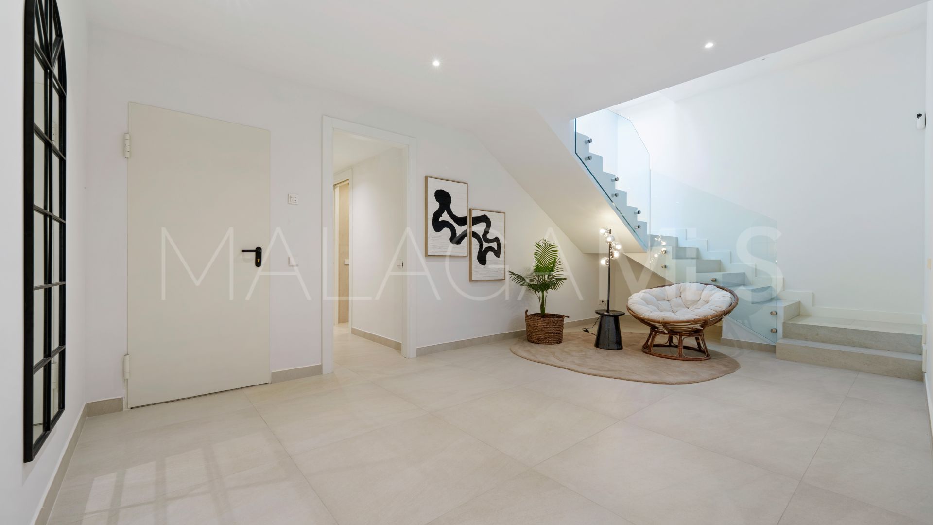 6 bedrooms villa in Altos de Puente Romano for sale