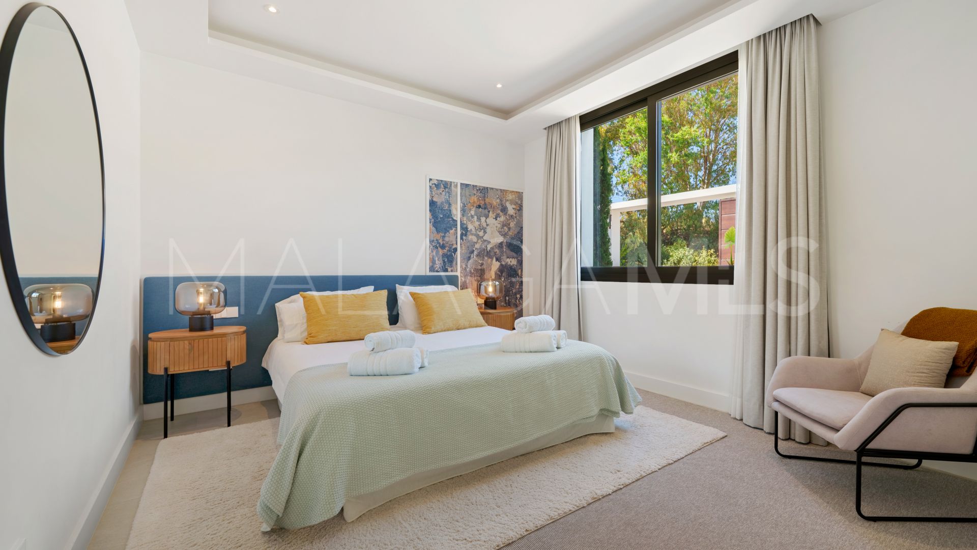 6 bedrooms villa in Altos de Puente Romano for sale
