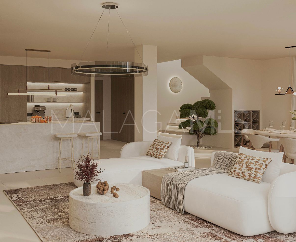 For sale town house in San Pedro Playa with 4 bedrooms