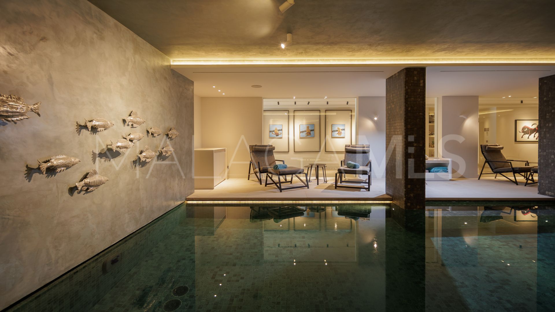 Villa for sale in Cascada de Camojan