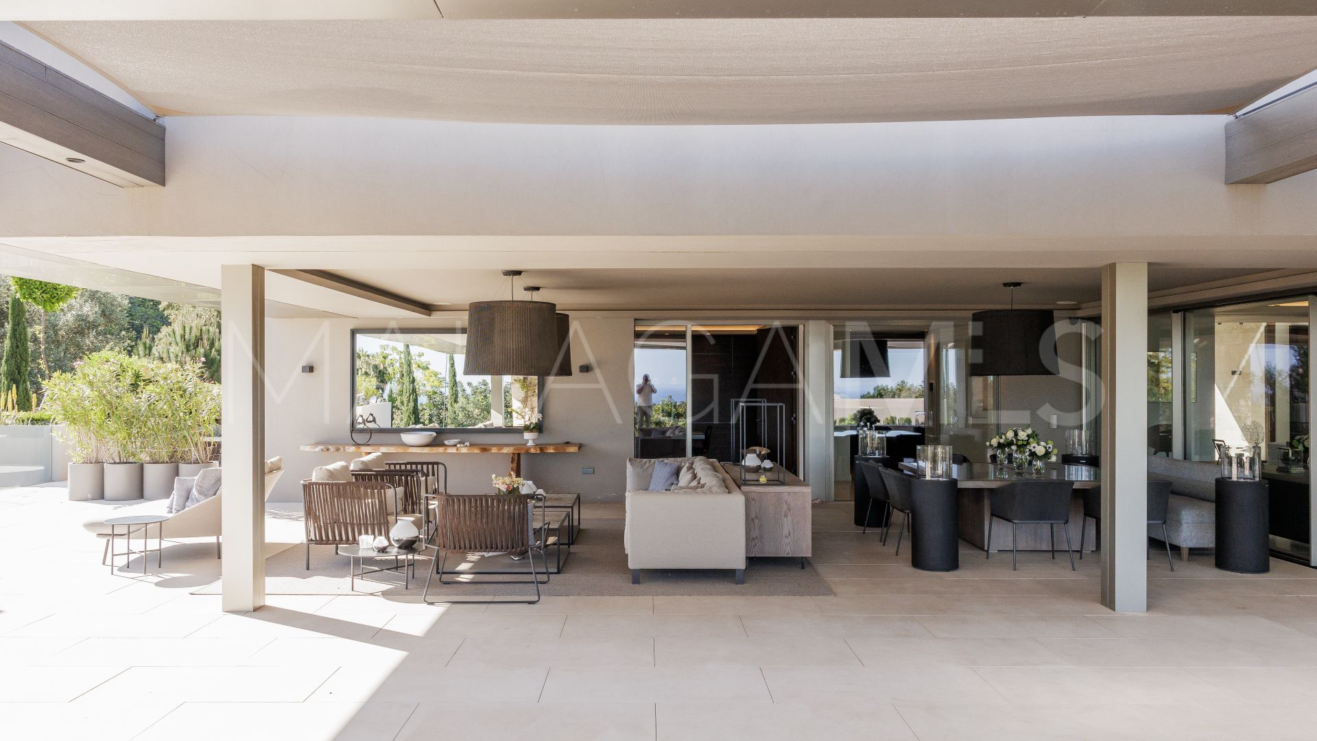 Villa for sale in Cascada de Camojan