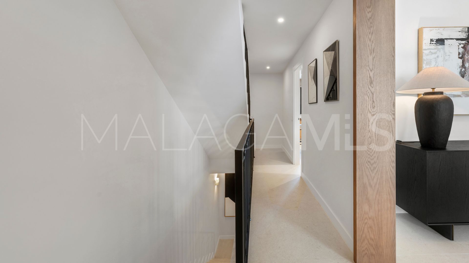Maison de ville for sale in Nueva Andalucia