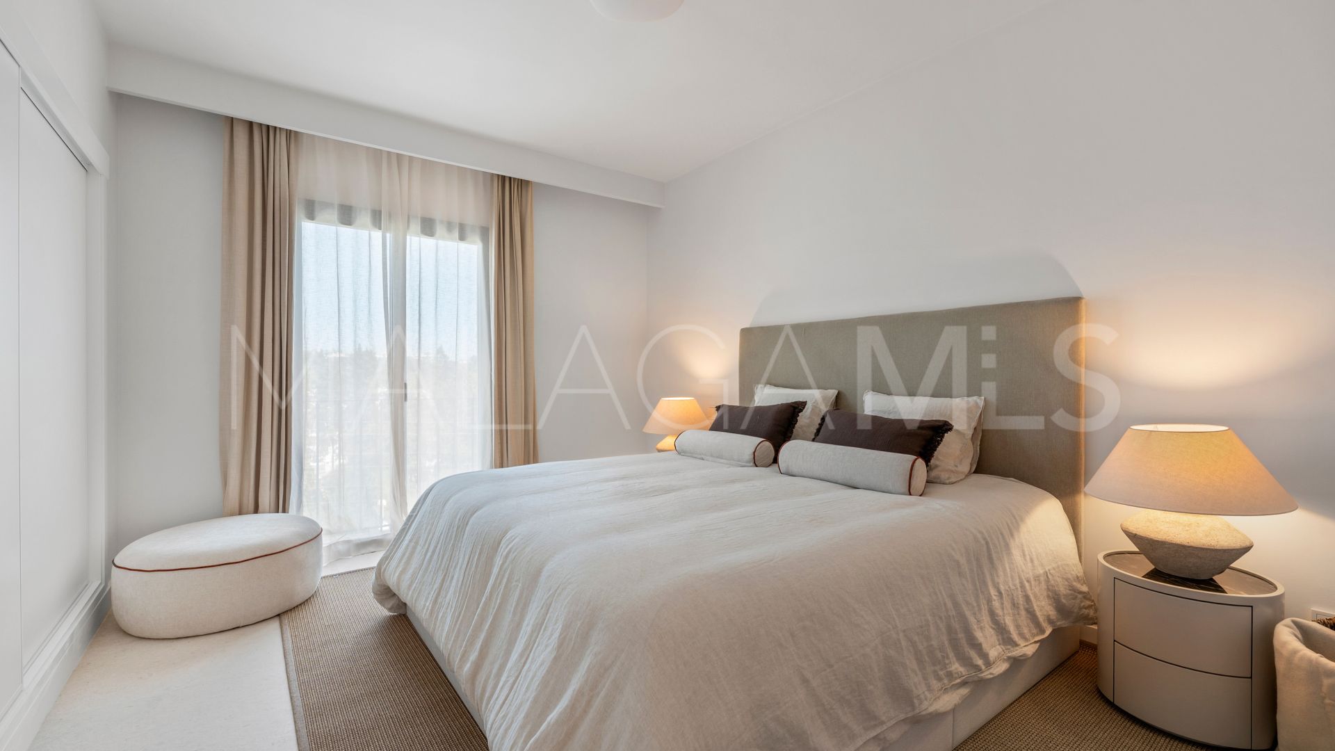 Maison de ville for sale in Nueva Andalucia