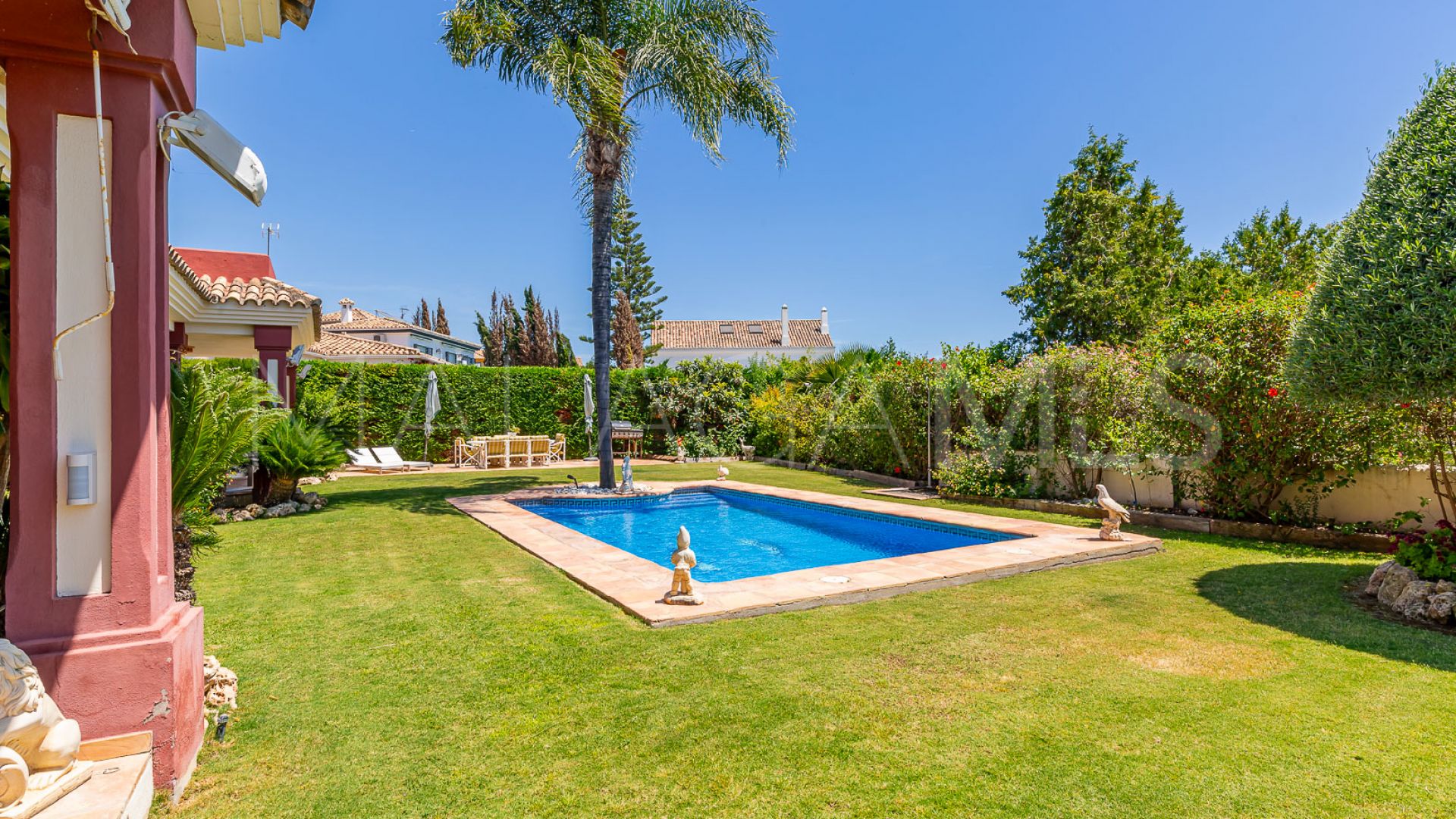 Villa for sale in S. Pedro Centro