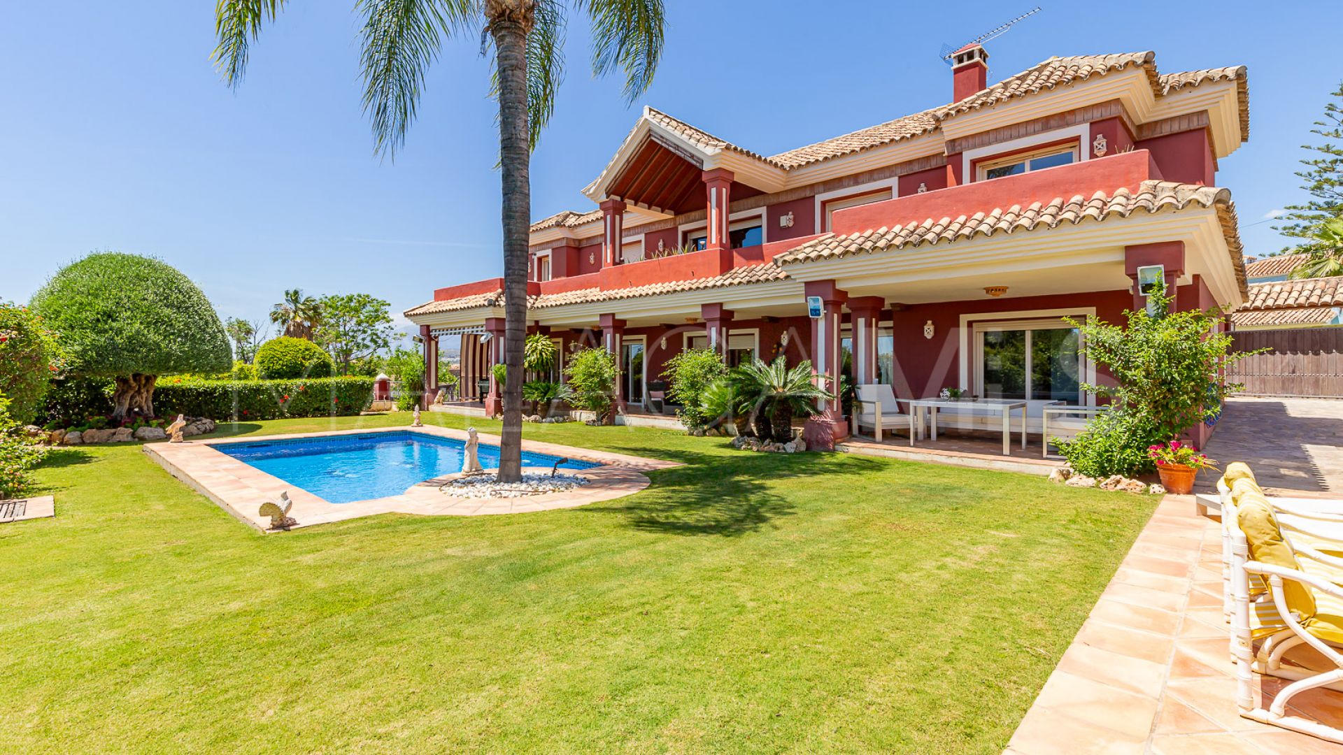 Villa for sale in S. Pedro Centro
