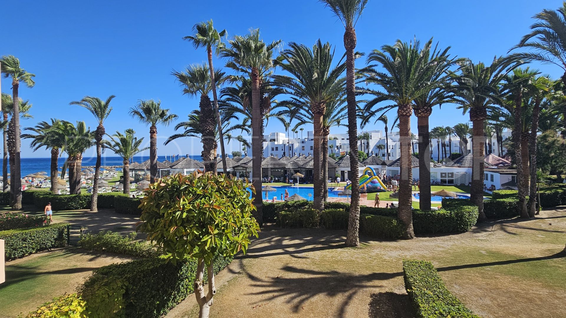 For sale 2 bedrooms apartment in Apartamentos Playa