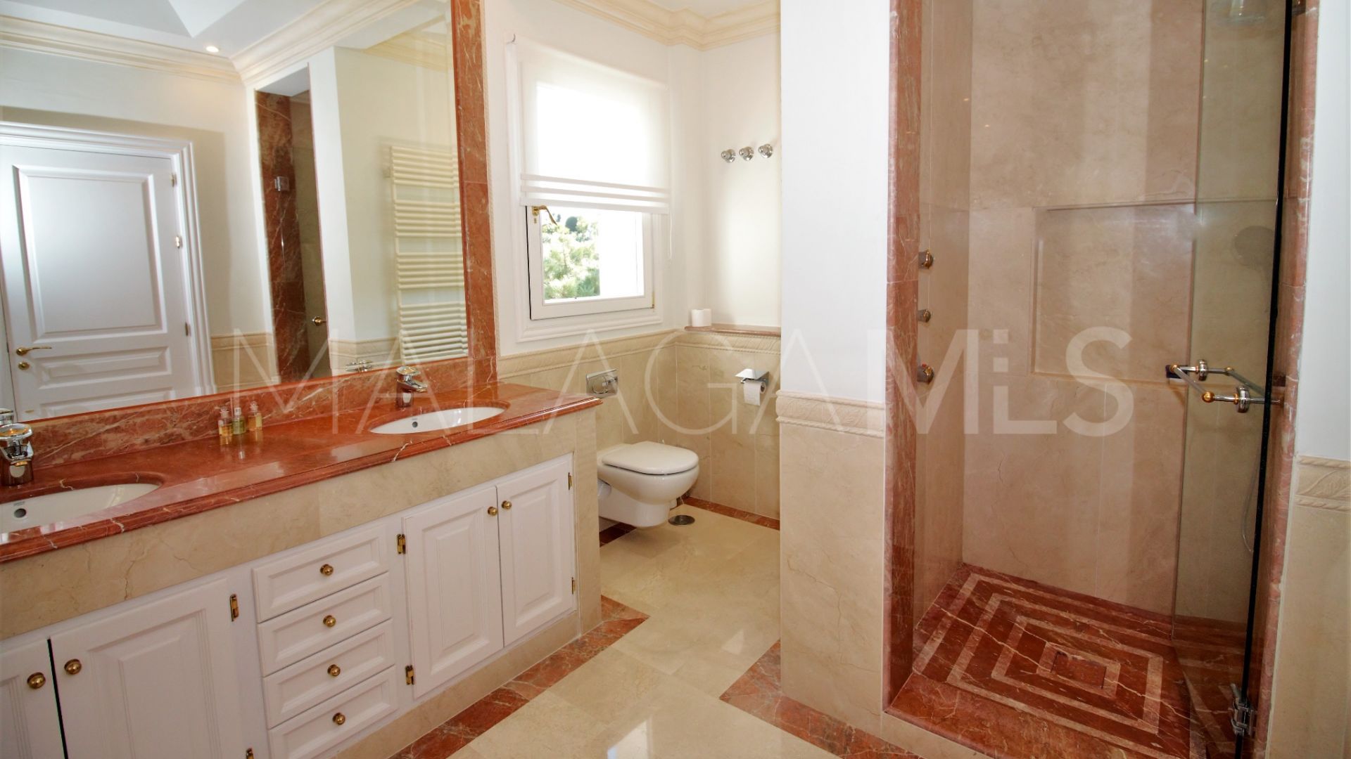 Se vende villa in La Zagaleta de 7 bedrooms