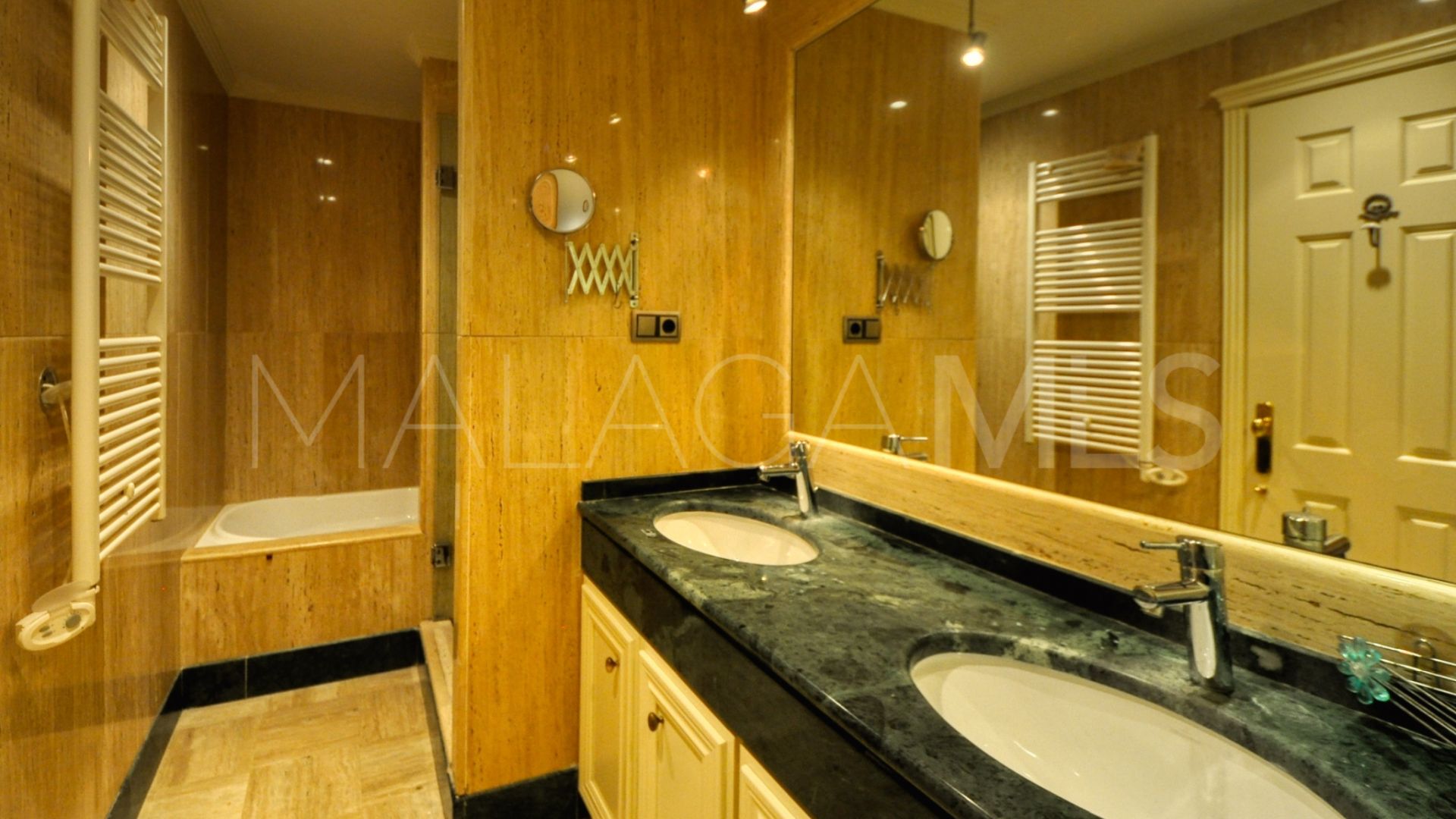 Apartamento planta baja for sale de 2 bedrooms in Condado de Sierra Blanca