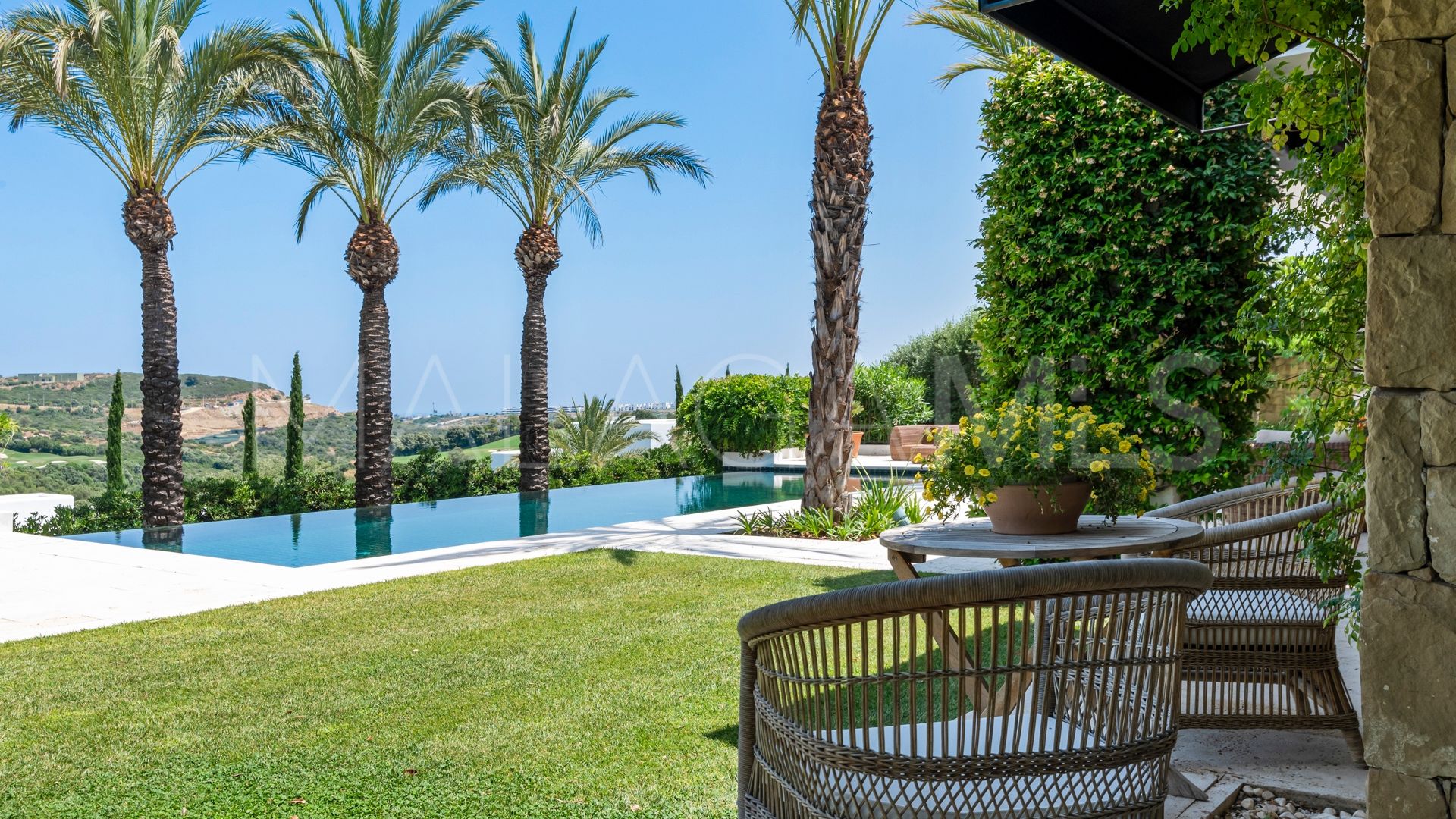 Villa a la venta with 5 bedrooms in Finca Cortesin
