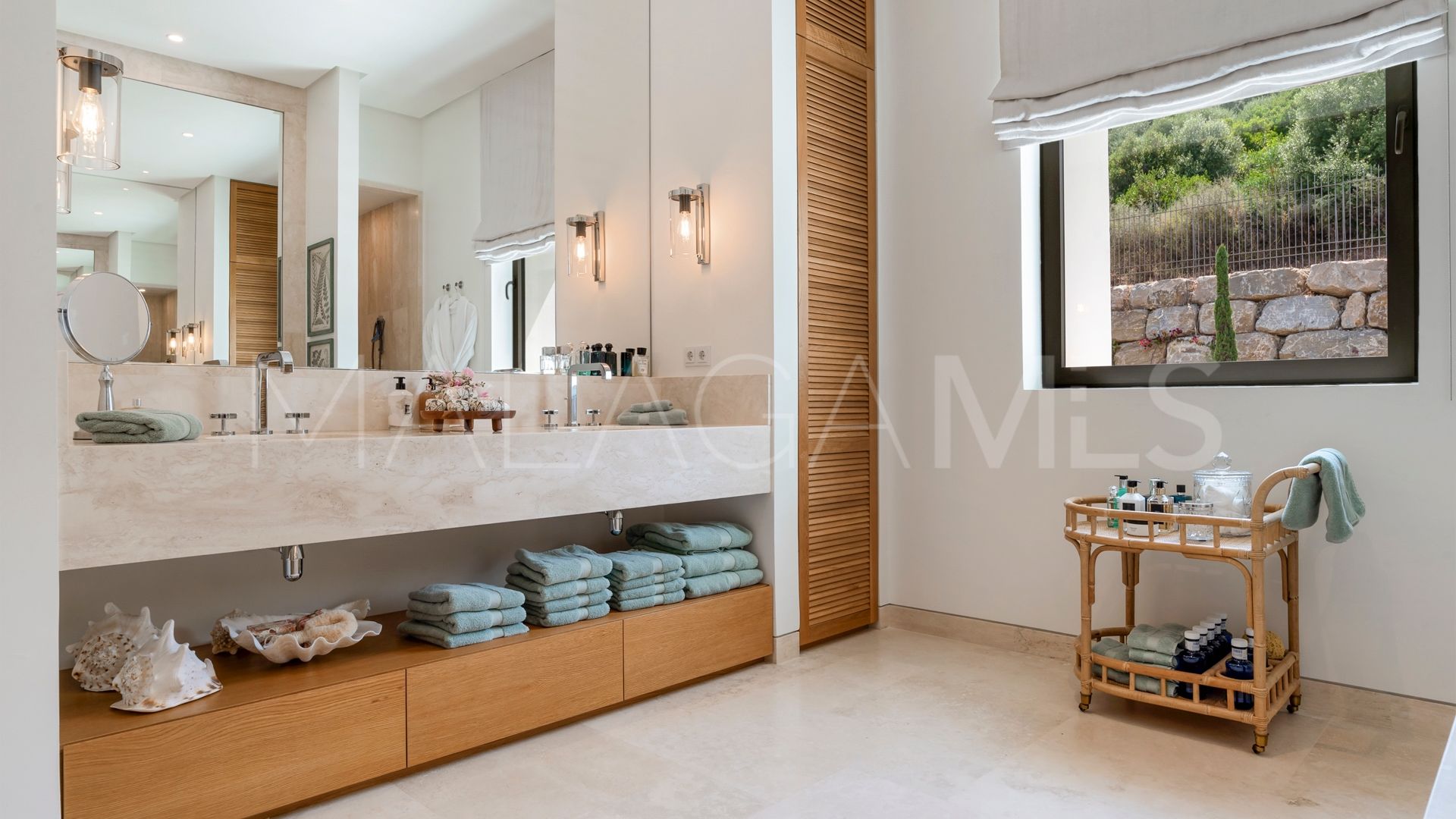 Villa a la venta with 5 bedrooms in Finca Cortesin