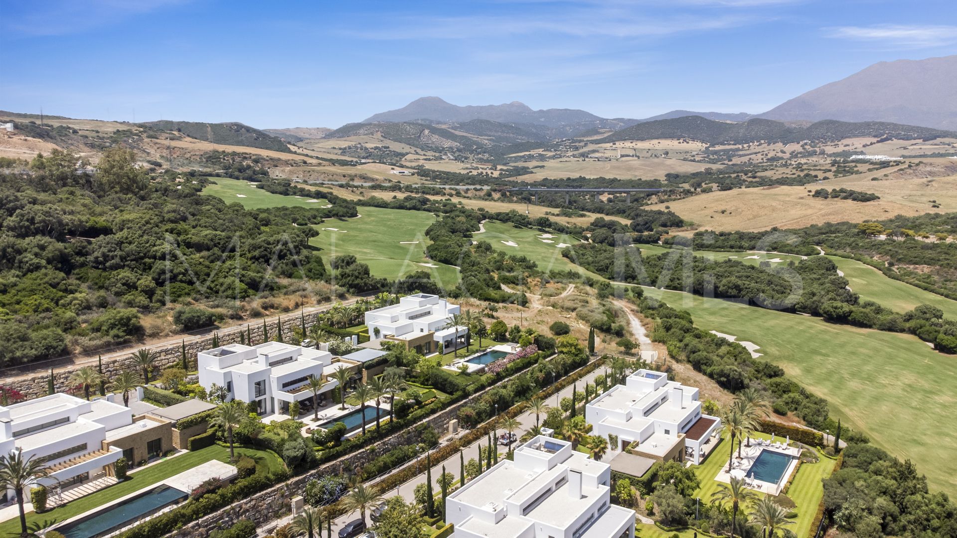 Villa a la venta with 5 bedrooms in Finca Cortesin
