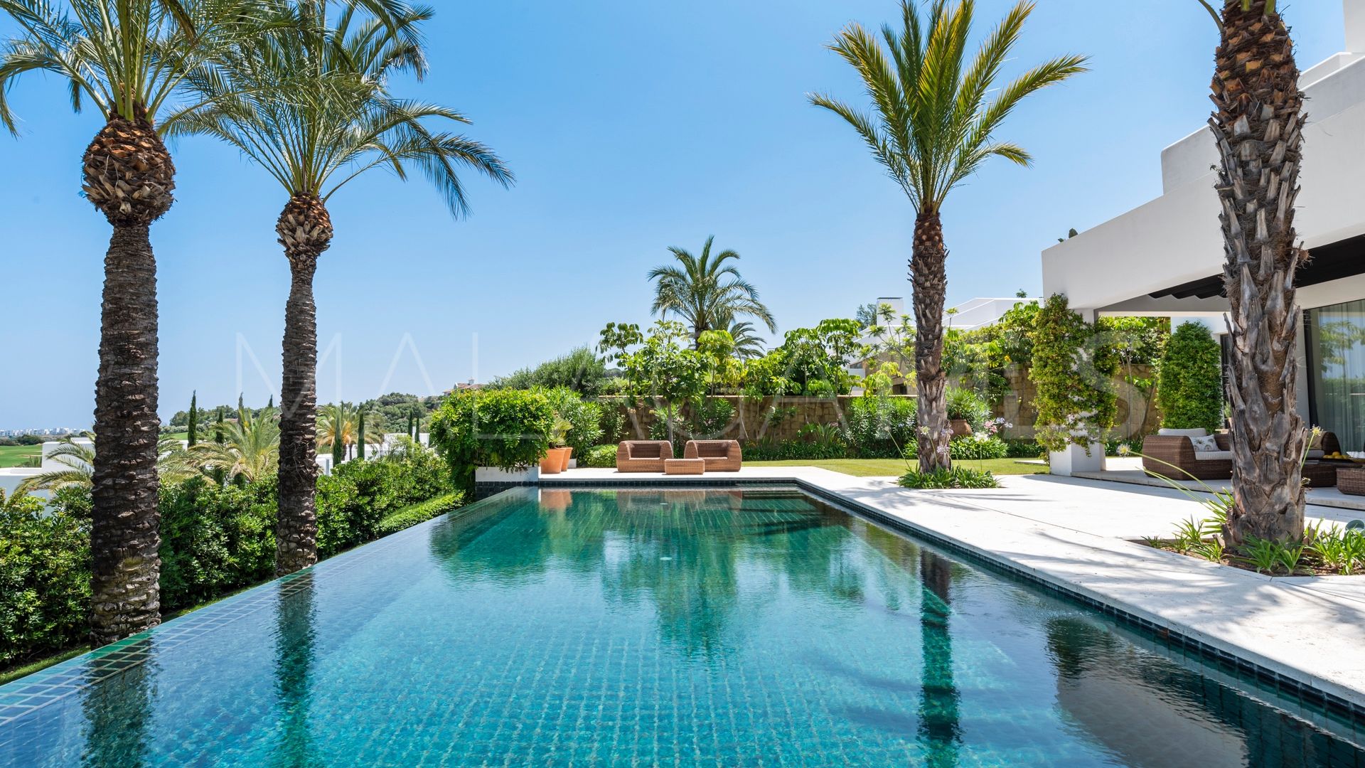 Villa a la venta with 5 bedrooms in Finca Cortesin