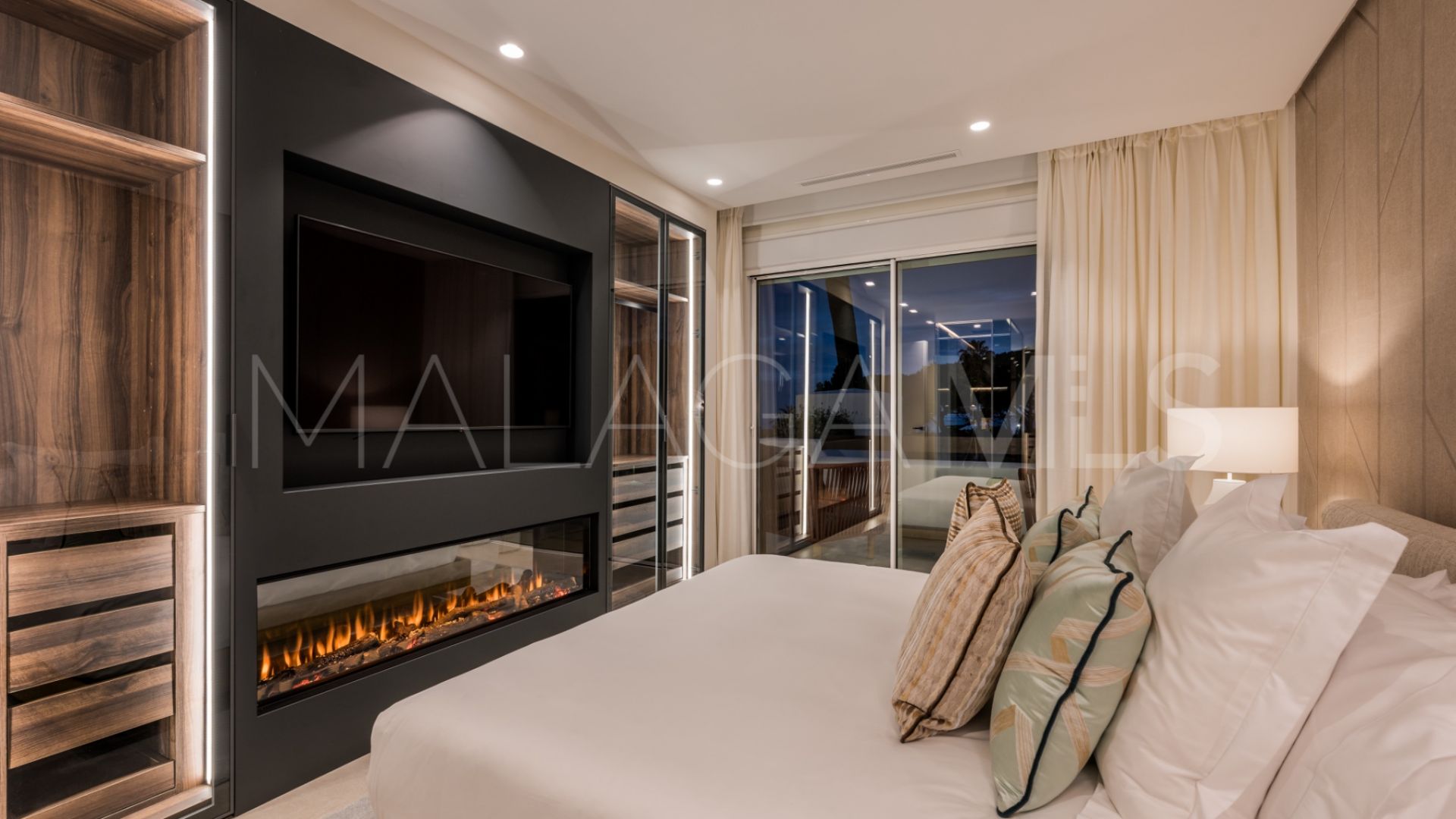 Los Monteros Palm Beach, apartamento for sale de 3 bedrooms