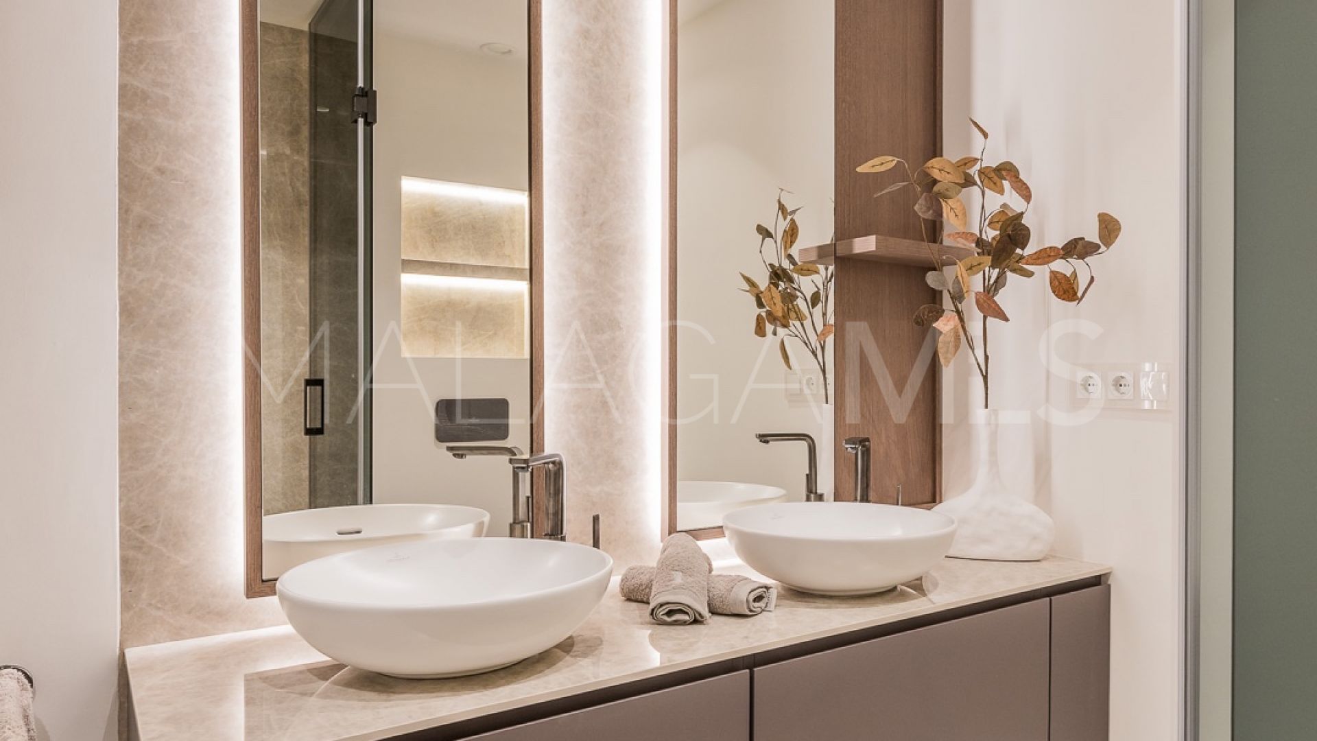 Lägenhet for sale in Bahía del Velerín