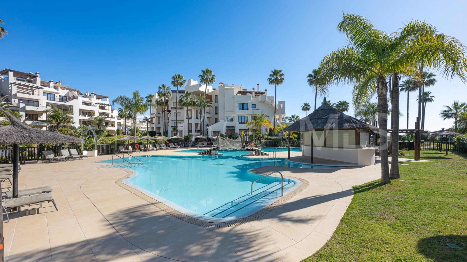 Lägenhet for sale in Bahía del Velerín