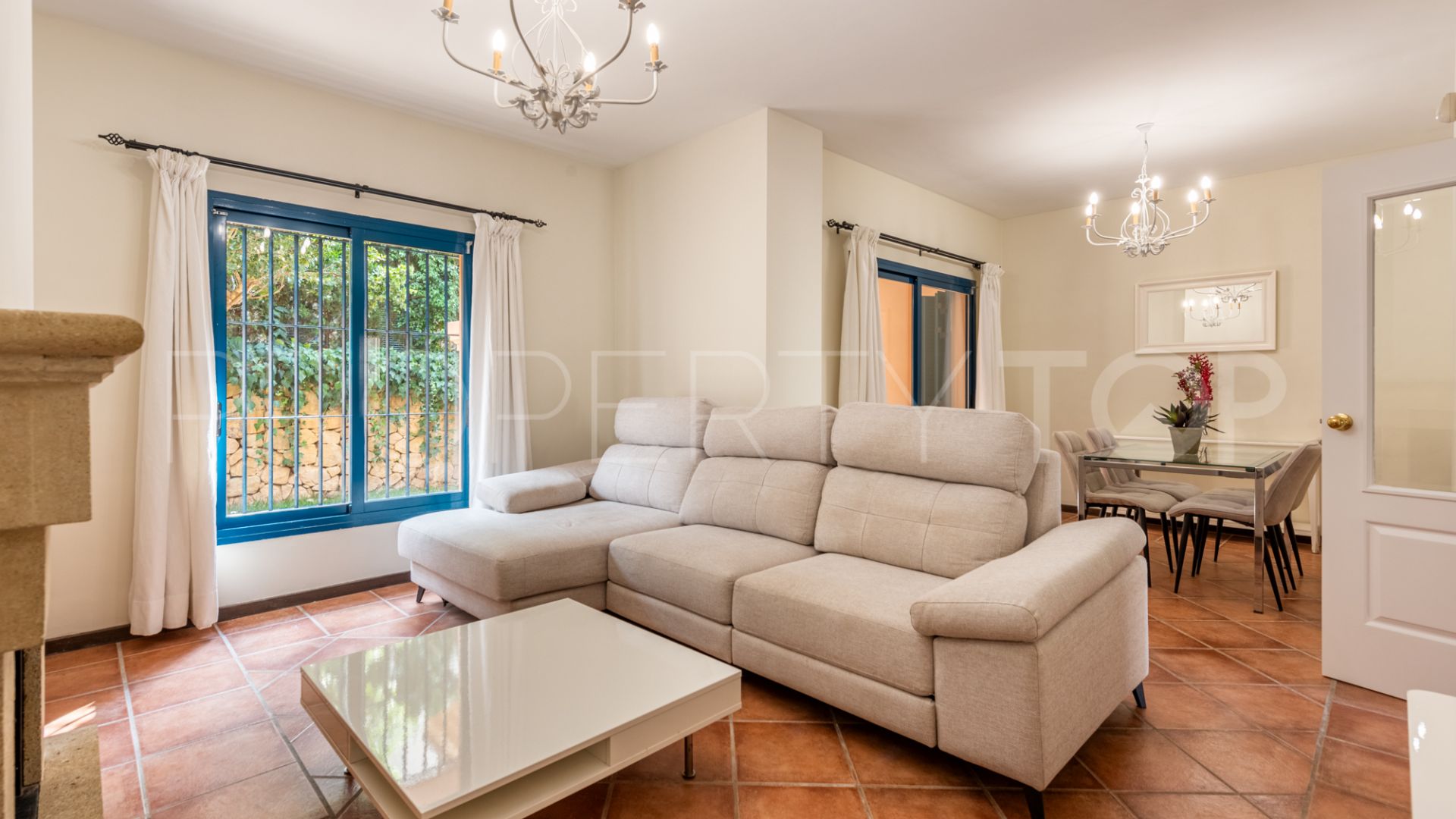 Town house for sale in El Casar Floresta with 4 bedrooms