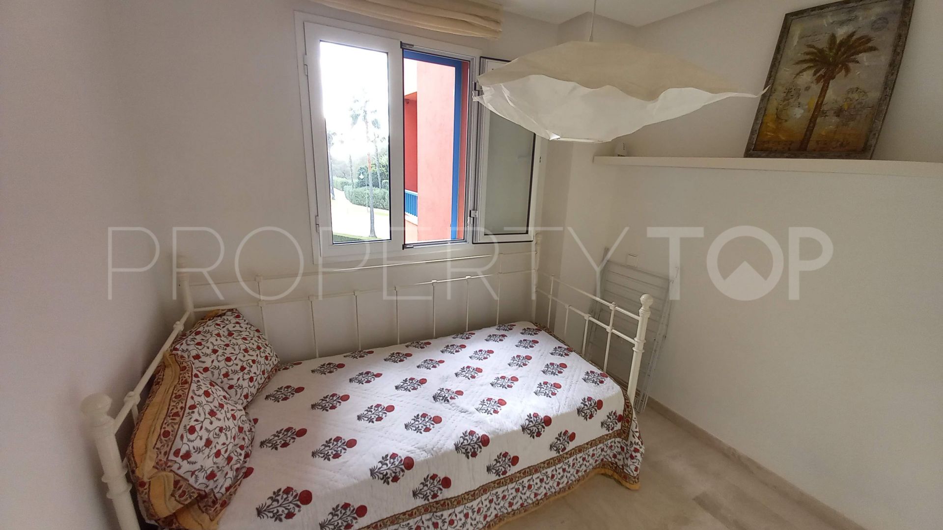 Apartamento en venta de 3 dormitorios en Guadalmarina
