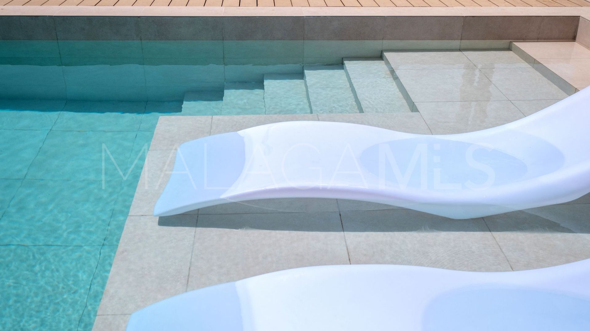 Villa for sale in Paraiso Alto