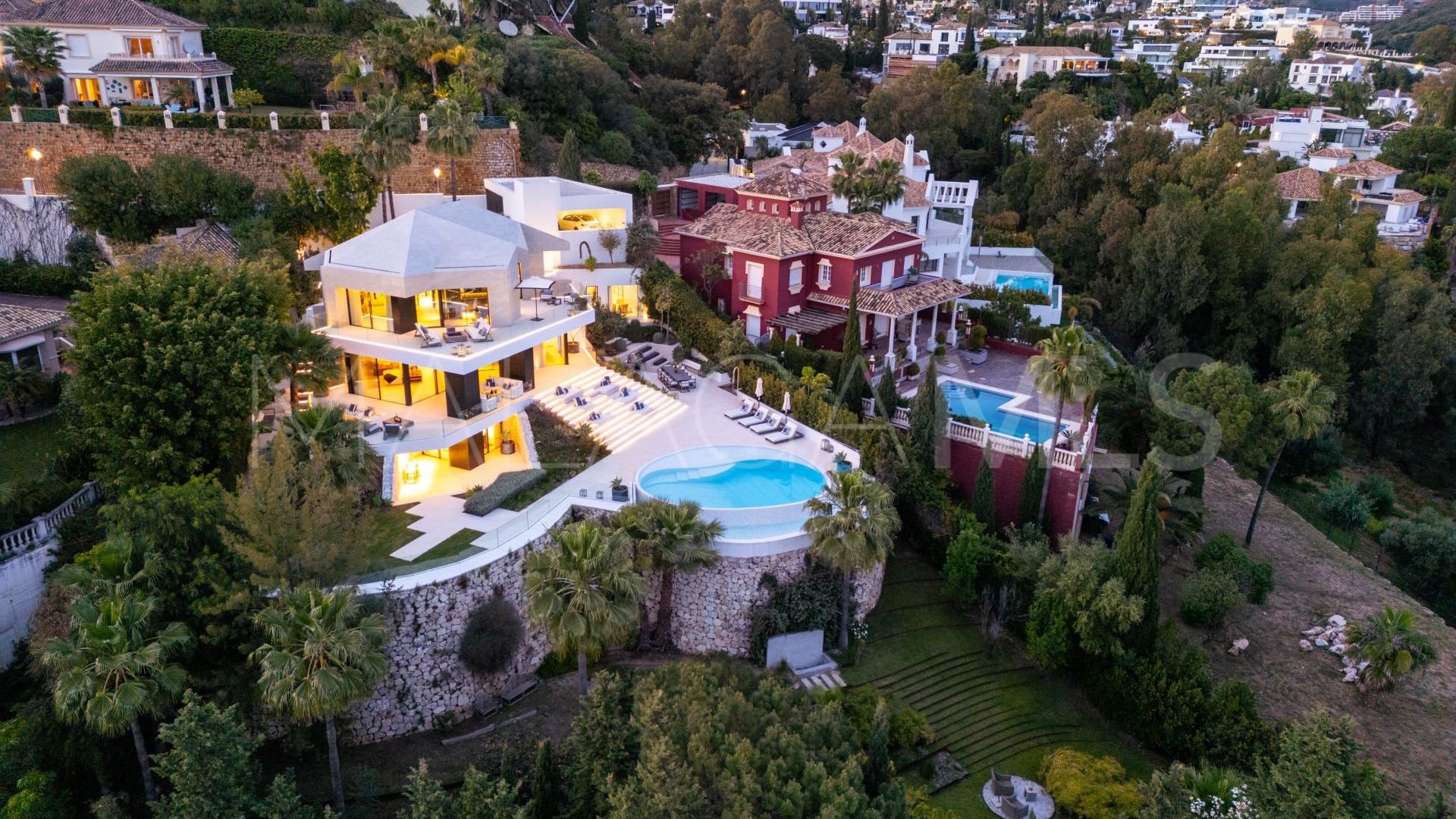 Villa for sale in El Herrojo