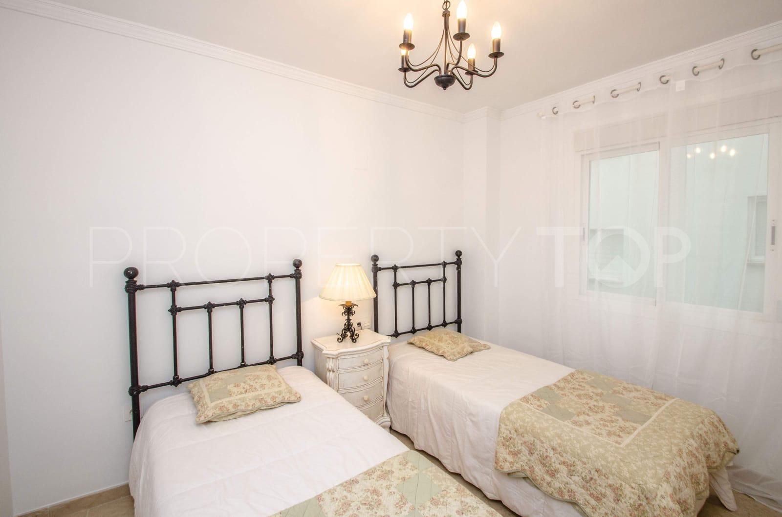 Apartment in Terrazas de Banus for sale
