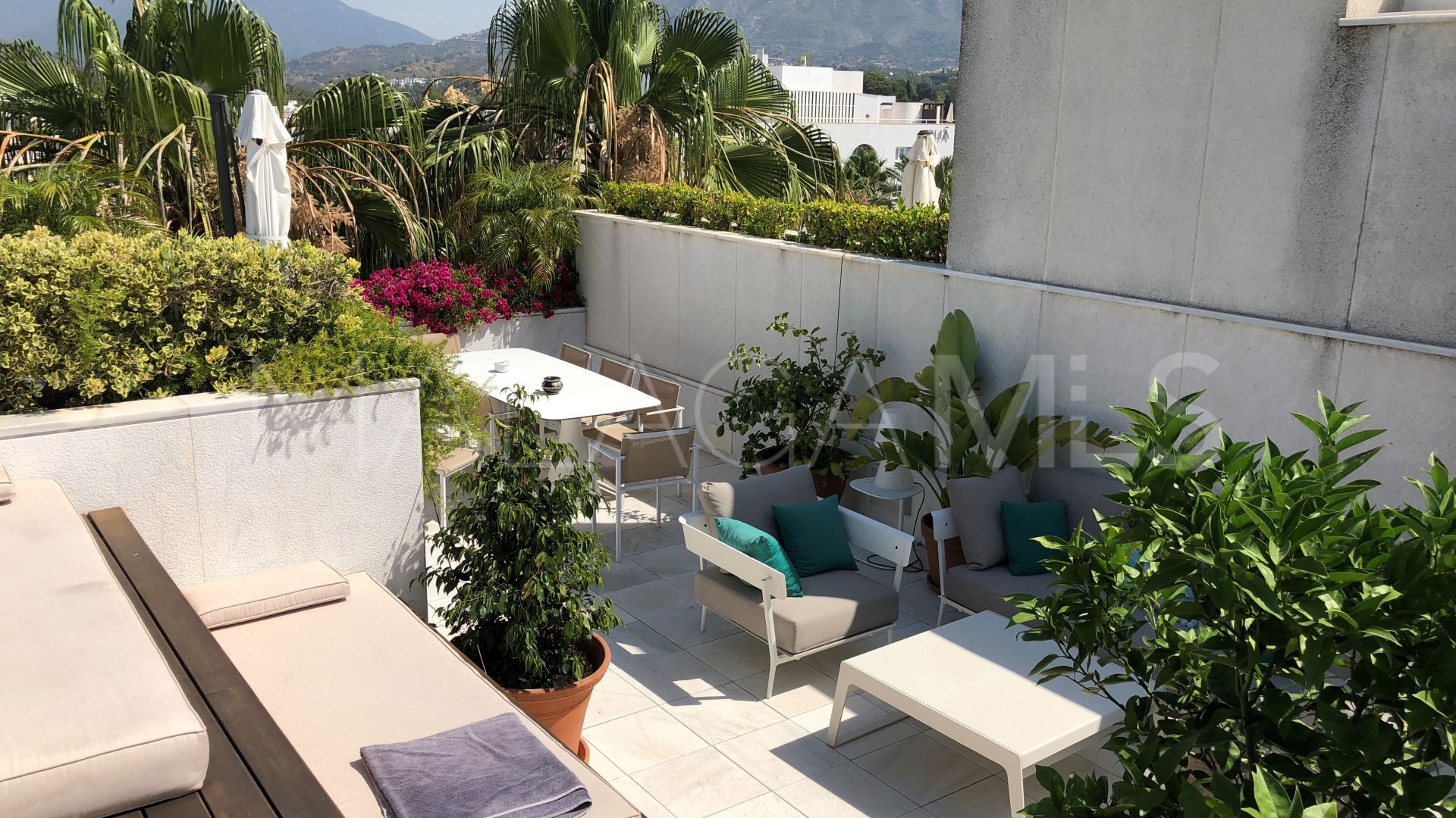 Duplex penthouse for sale in Los Granados